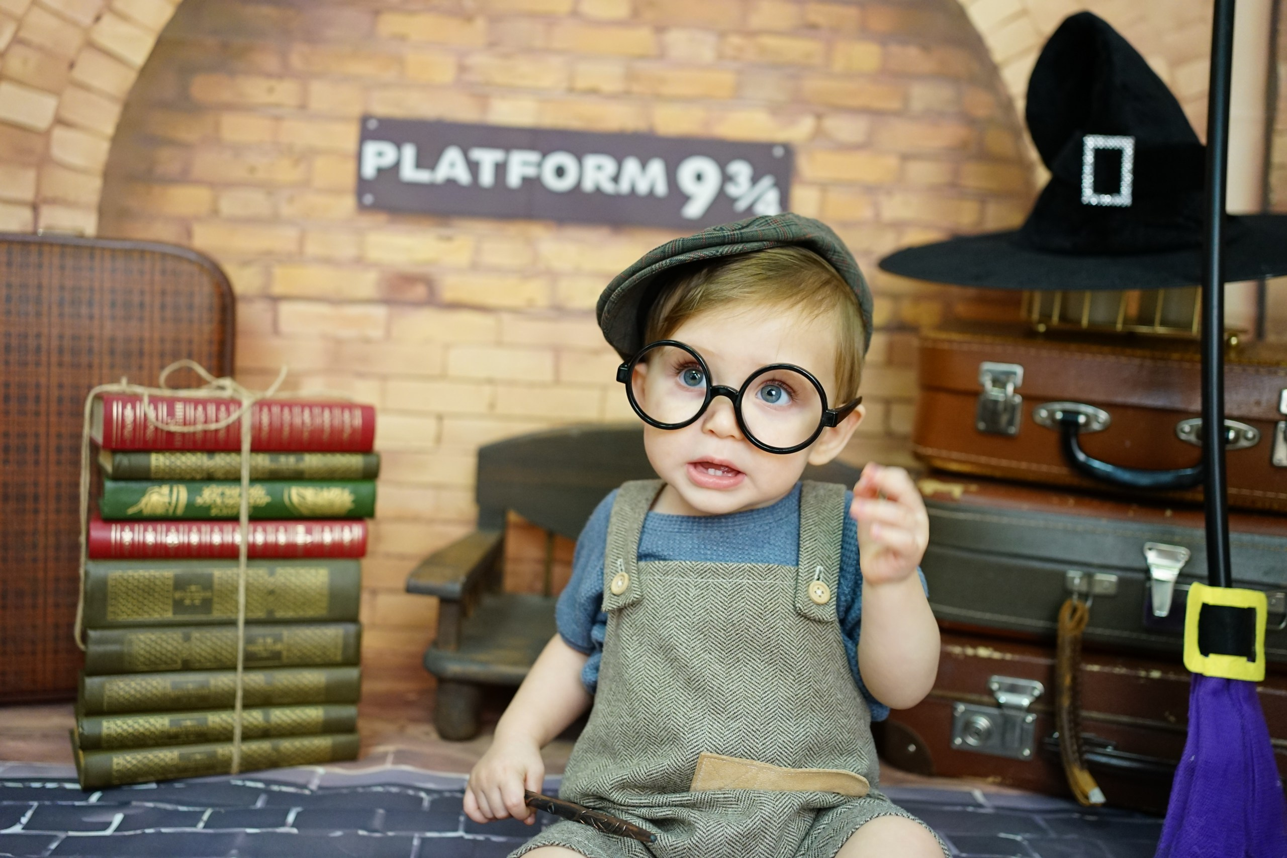 Фотосессия на Годик для Мальчиков. Детская Фотостудия ГОДОВАСИКИ в Санкт-Петербурге фотосесия на годик