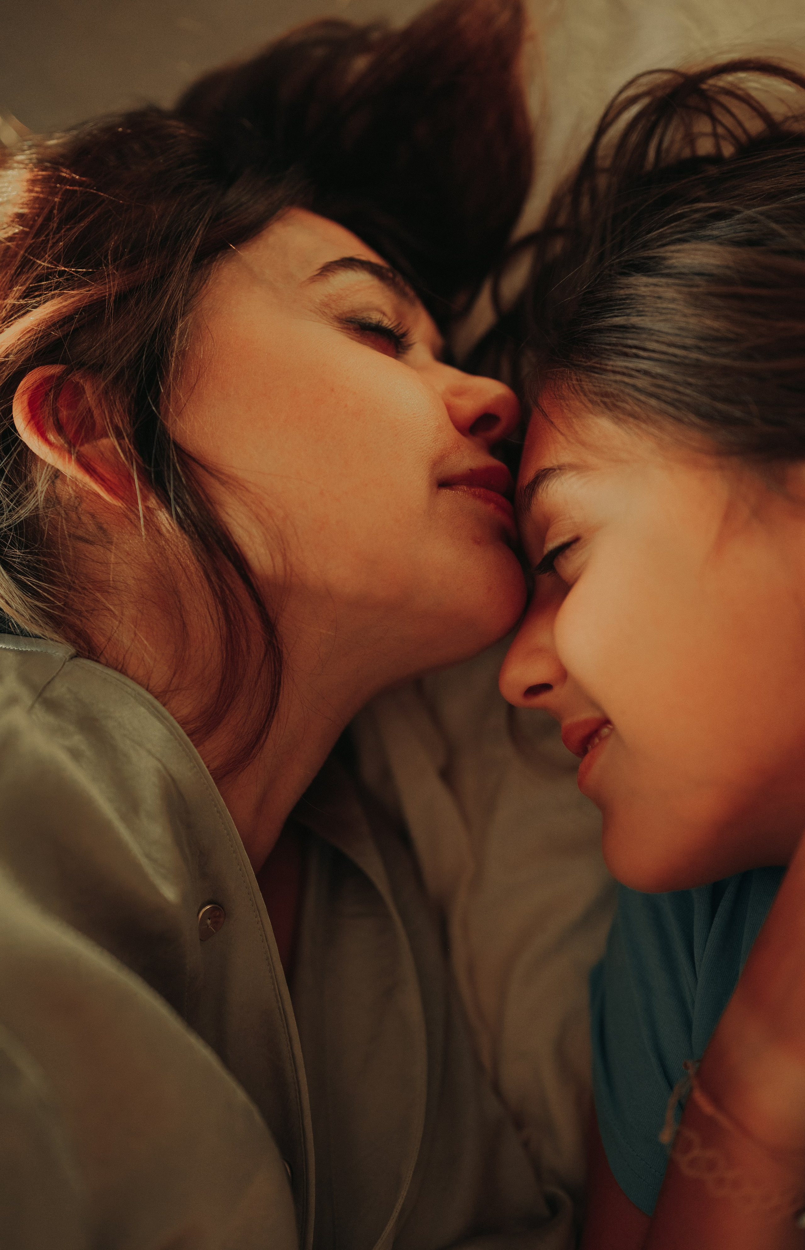 Утро мамы и дочки. Алёна и Ярослава. Семейный фотограф в Москве Дарья Пузикова