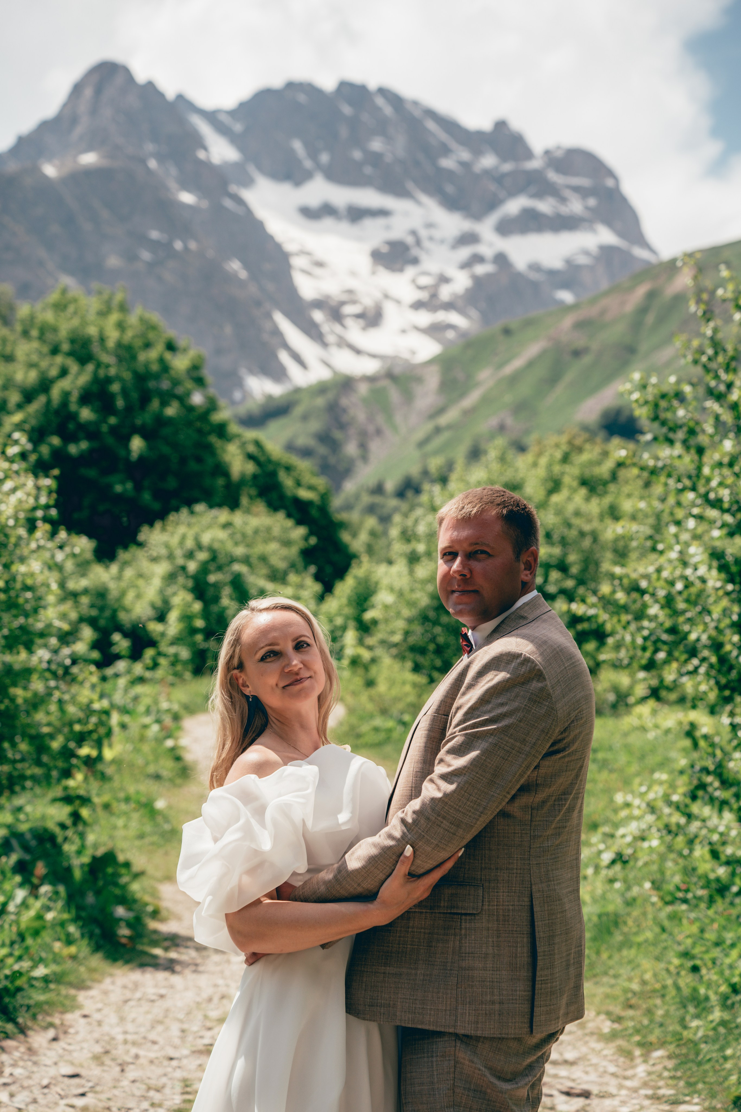 Съемка для брендов одежды КМВ Пятигорск, Железноводск, Ессентуки, Кисловодск Архыз Домбай Фотосессия. Фотограф КМВ|ГОРЫ Пятигорск Железноводск Ессентуки Кисловодск Домбай Архыз Эльбрус