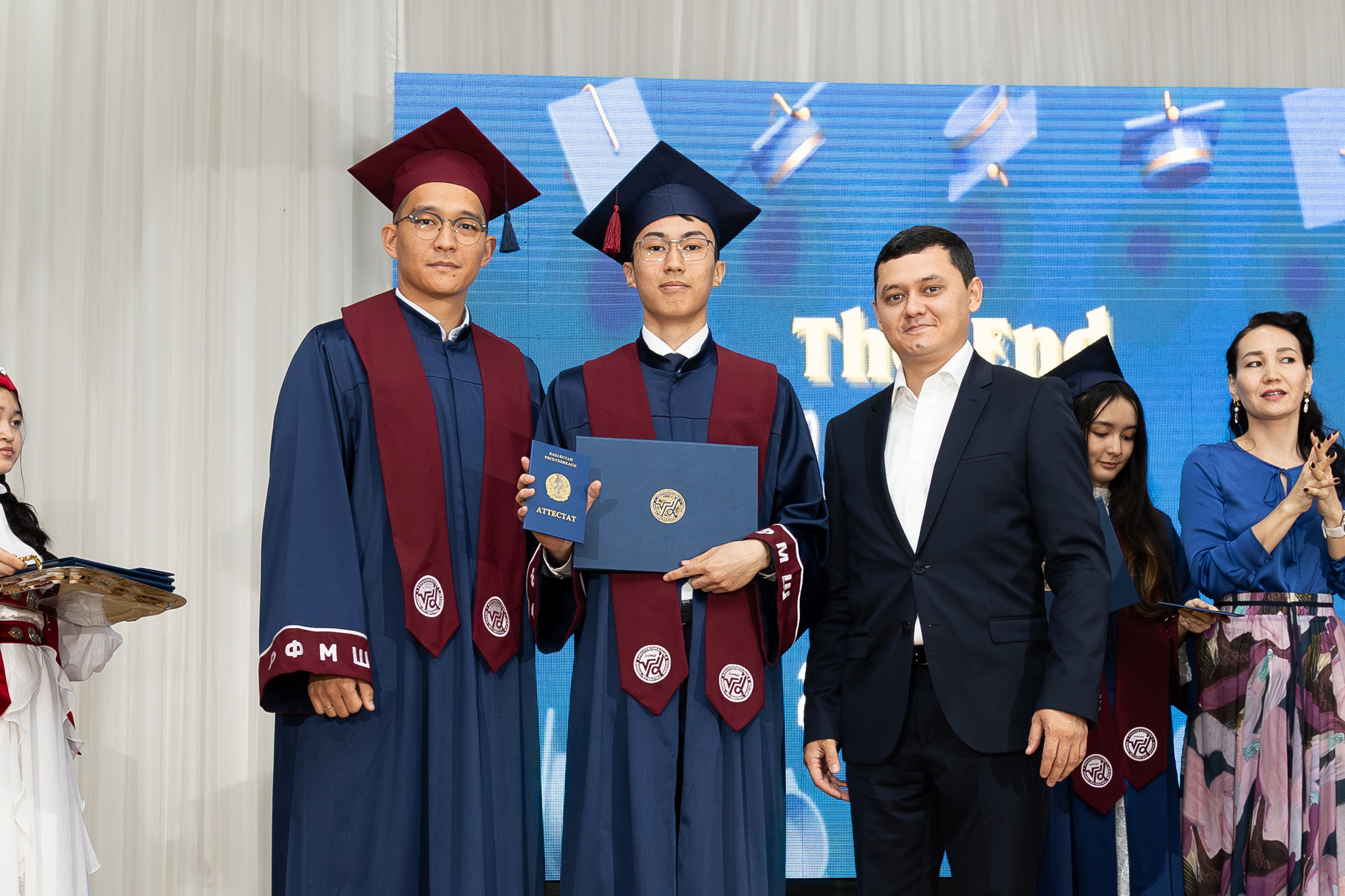 Вручениe | Линейка. Фото и видеосъемка в Алматы