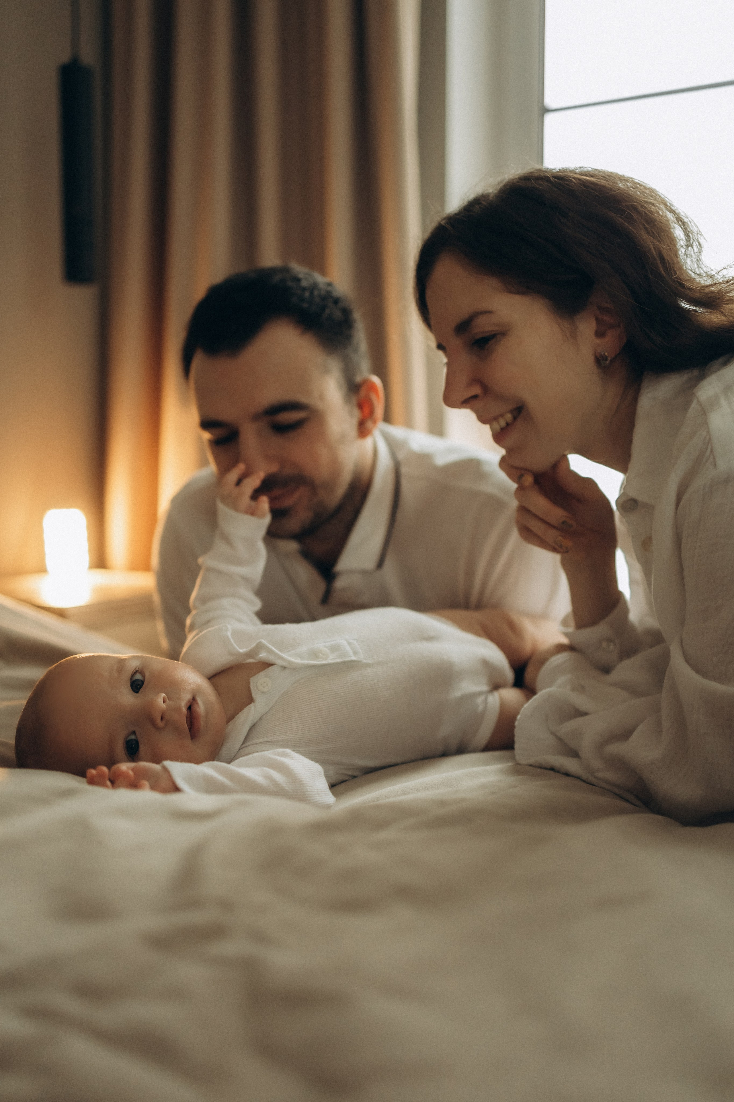Наташа, Сережа и малыш Левушка. Семейный, домашний, ньюборн фотограф Москва Цветкова Елизавета