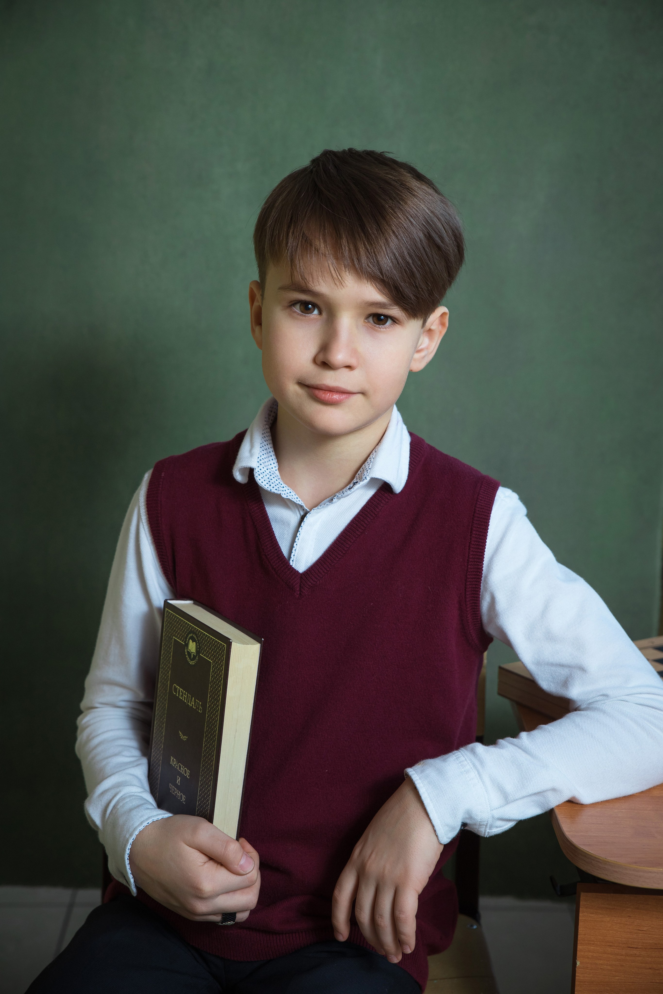 Средняя школа (портреты). Фотограф Ногинск Электросталь Наталья Осетрова