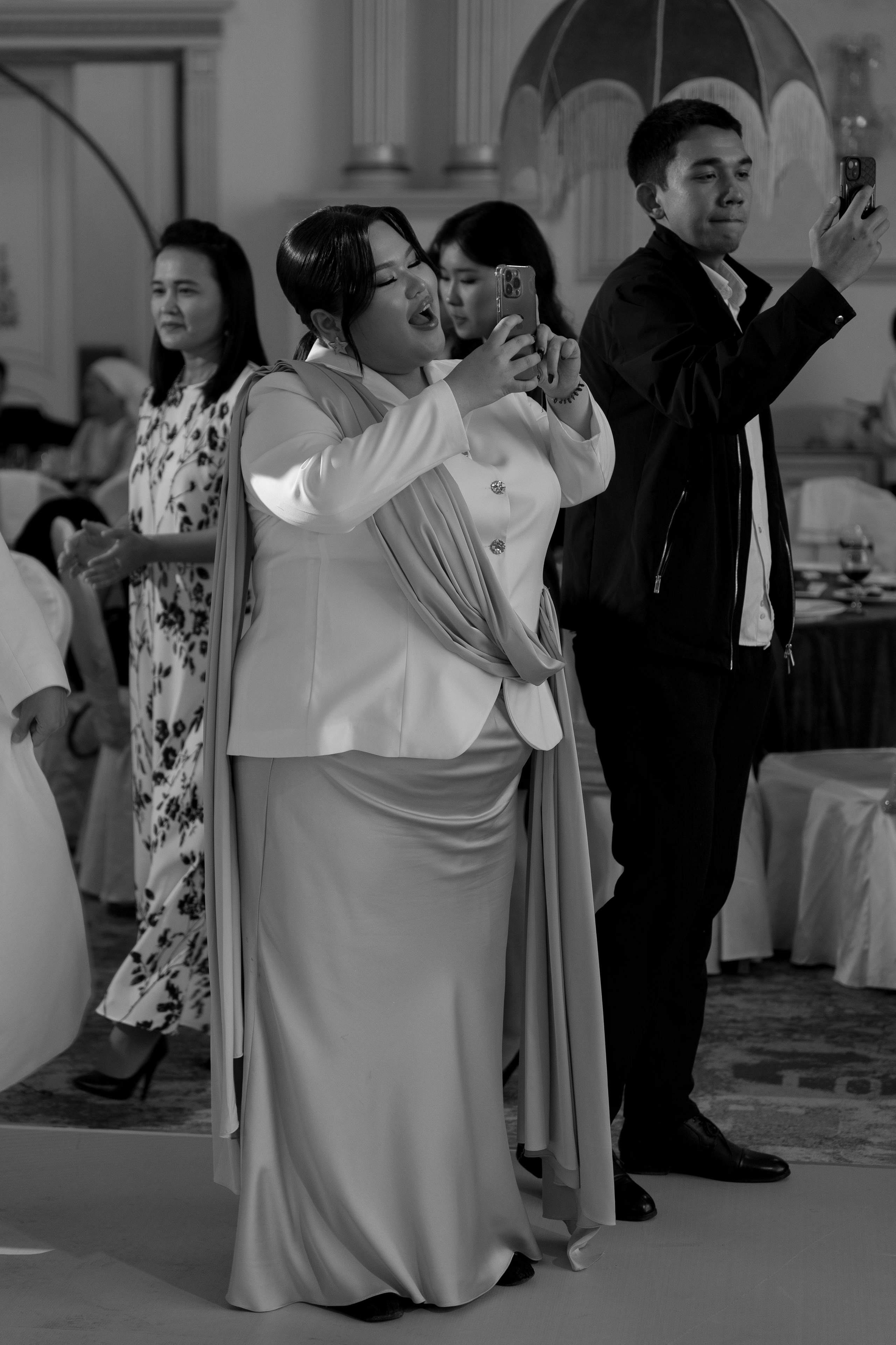 Ay-Dana Uzatu. ___________________________________________________