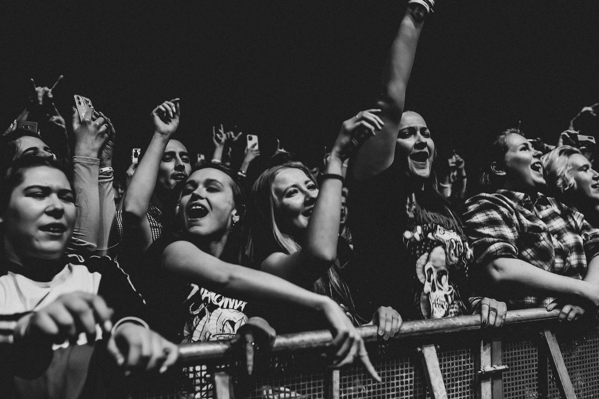 ANACONDAZ @MUSIC MEDIA DOM