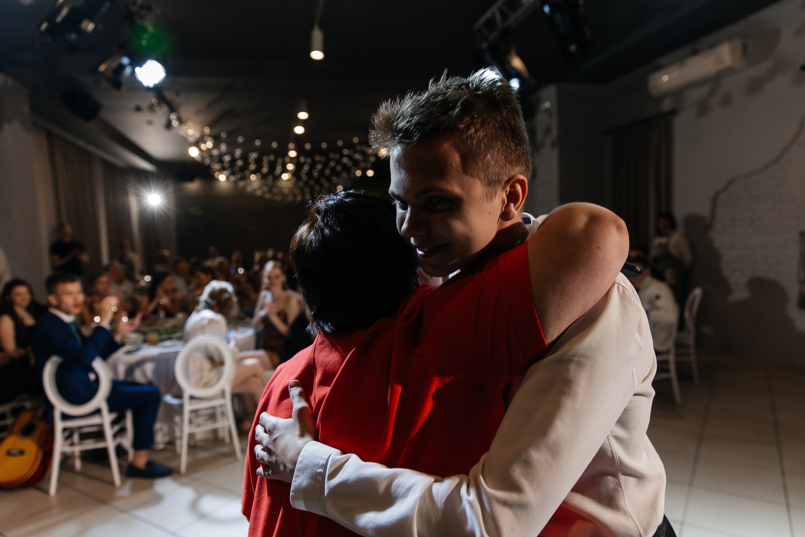 2023-06-23 Выпускной МБОУ СОШ № 10. Фотограф в Красноярске