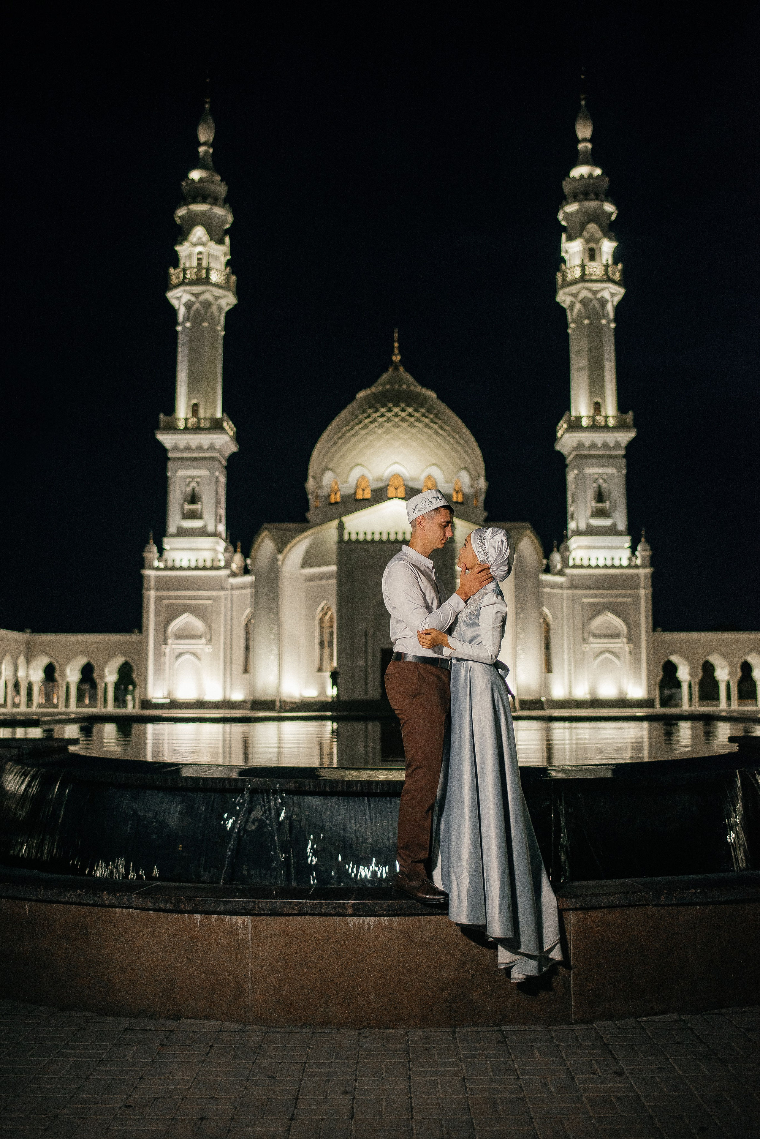 Рустам и Дина. Главная