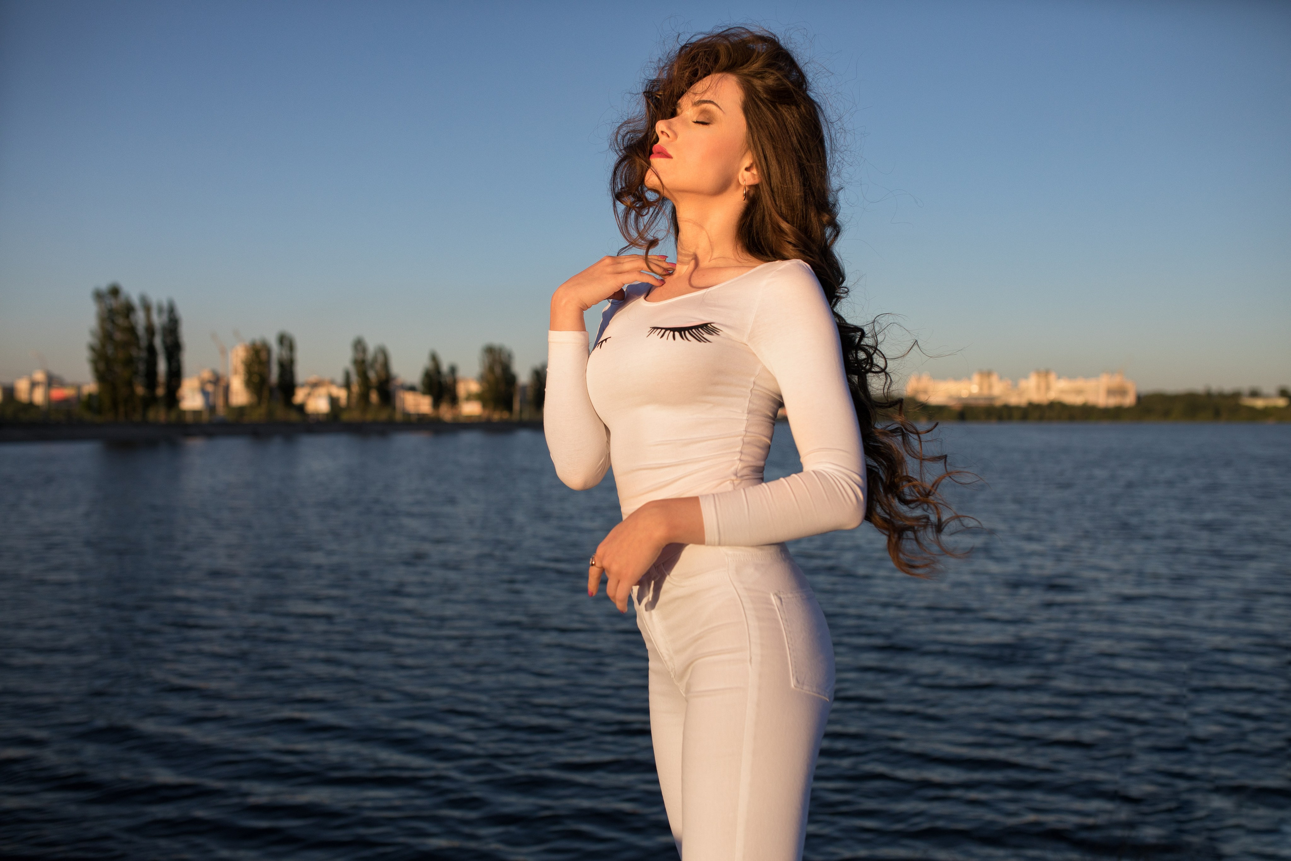 Фотопрогулка на катере с Екатериной для «себя»