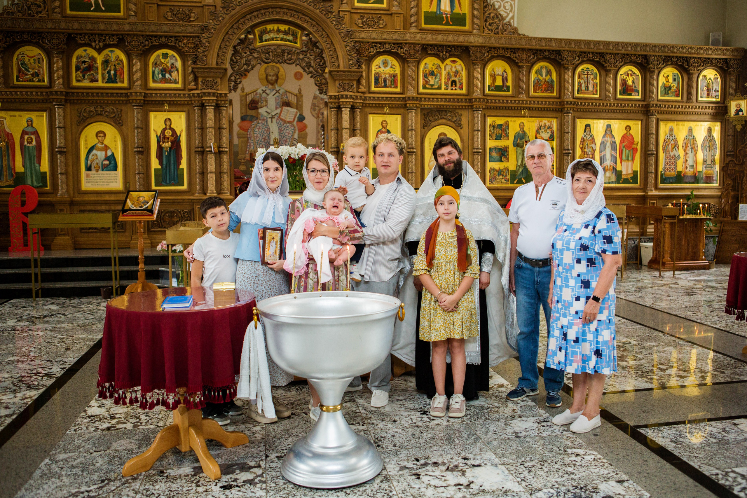 Крещение Софии. Храм Андрея Первозванного. Свадебный семейный и детский фотограф в Краснодаре Карина Федоровская