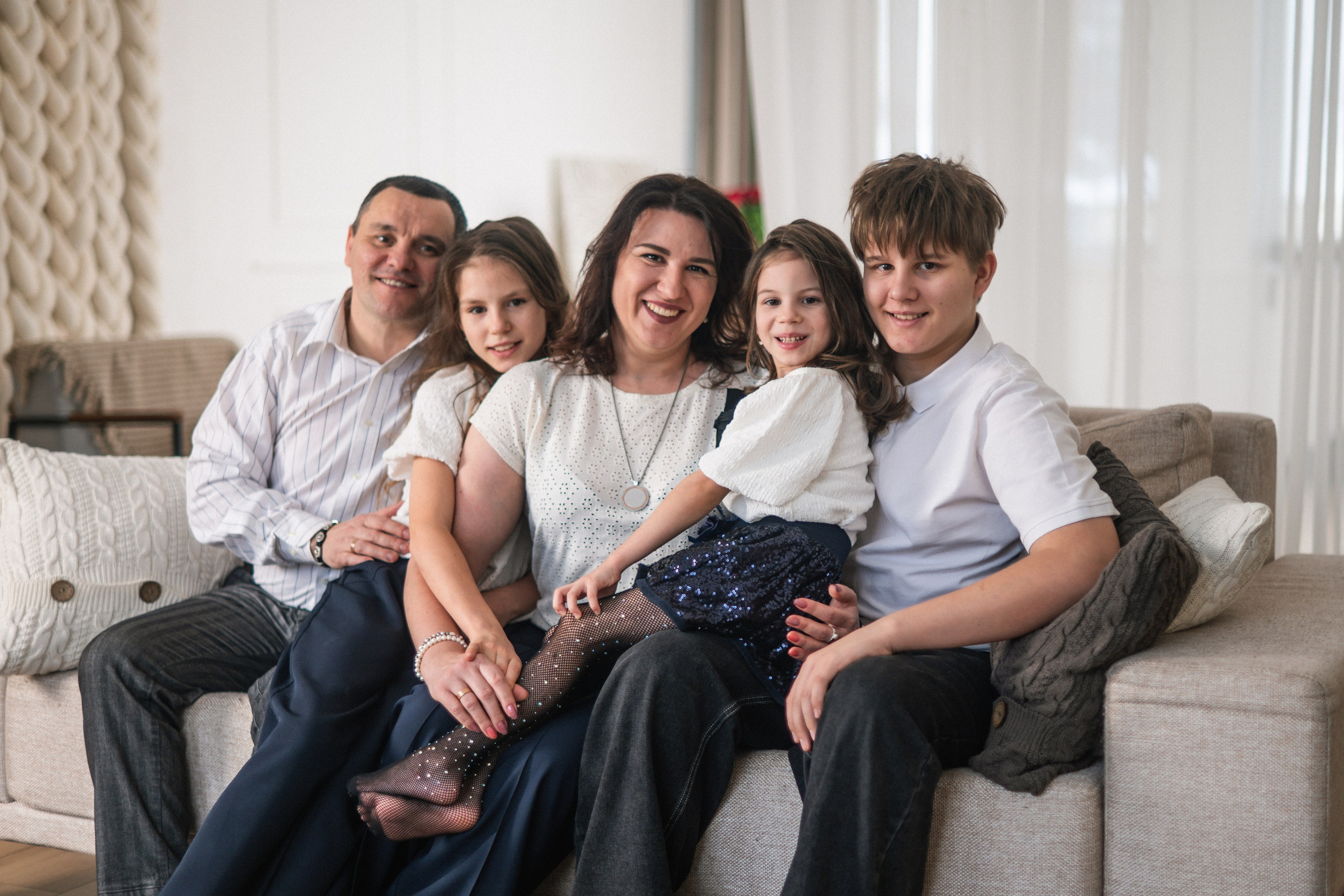 Семейная Фотосессия. Я Ольга Казанцева, фотографирую снимаю ваши киноистории и печатаю фото и цифровые портреты на холсте