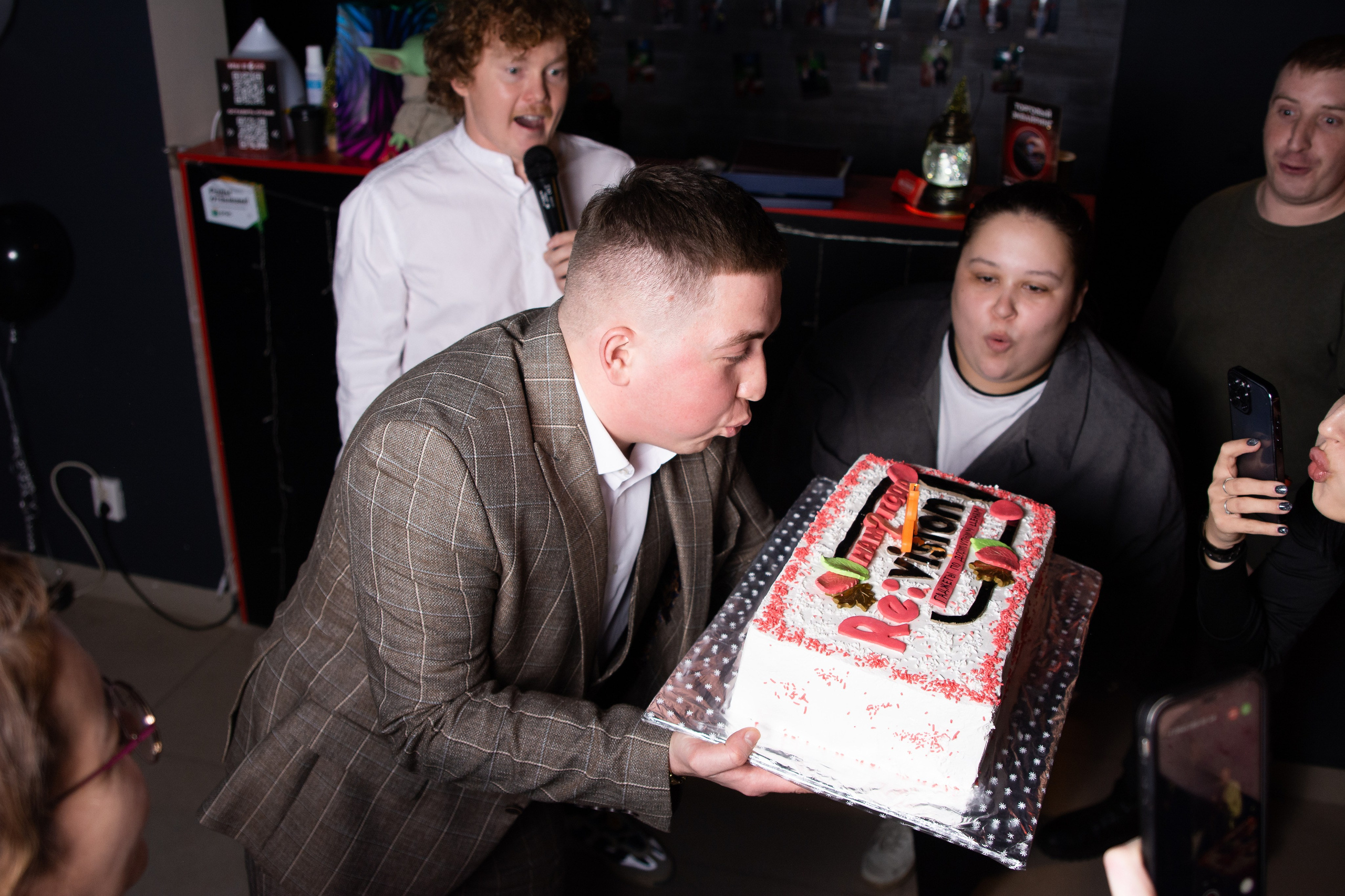 Репортажный фотограф на юбилей корпоратив, мероприятия в Уфе. Свадебный фотограф Тимур Хабибуллин