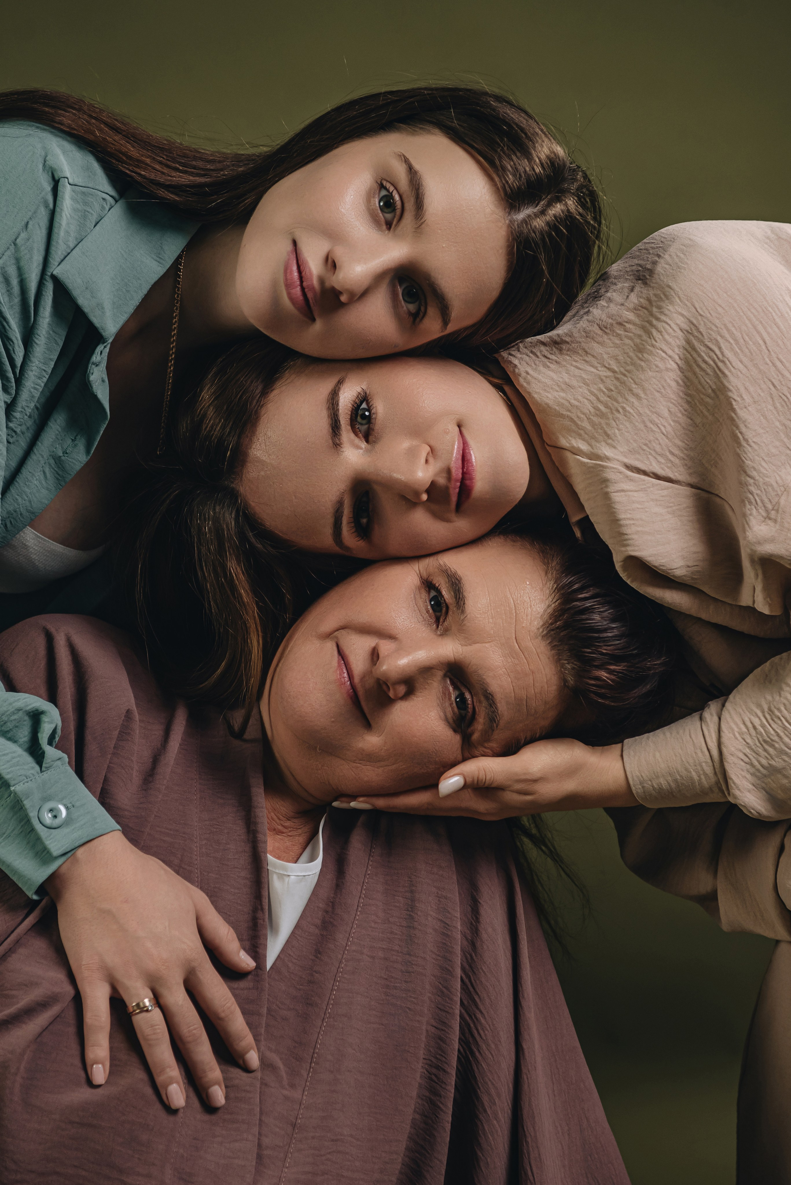 Семейная фисташковая