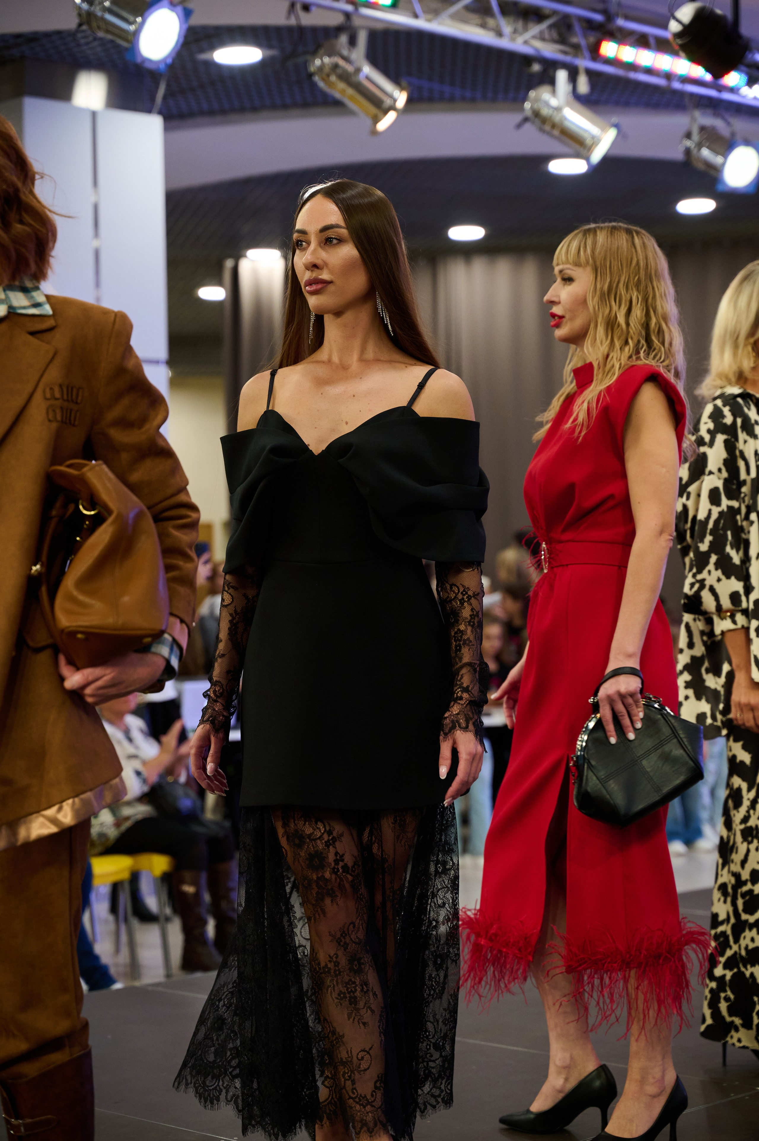 Показ Global Russian Models. Фотограф Универсал в Новосибирске