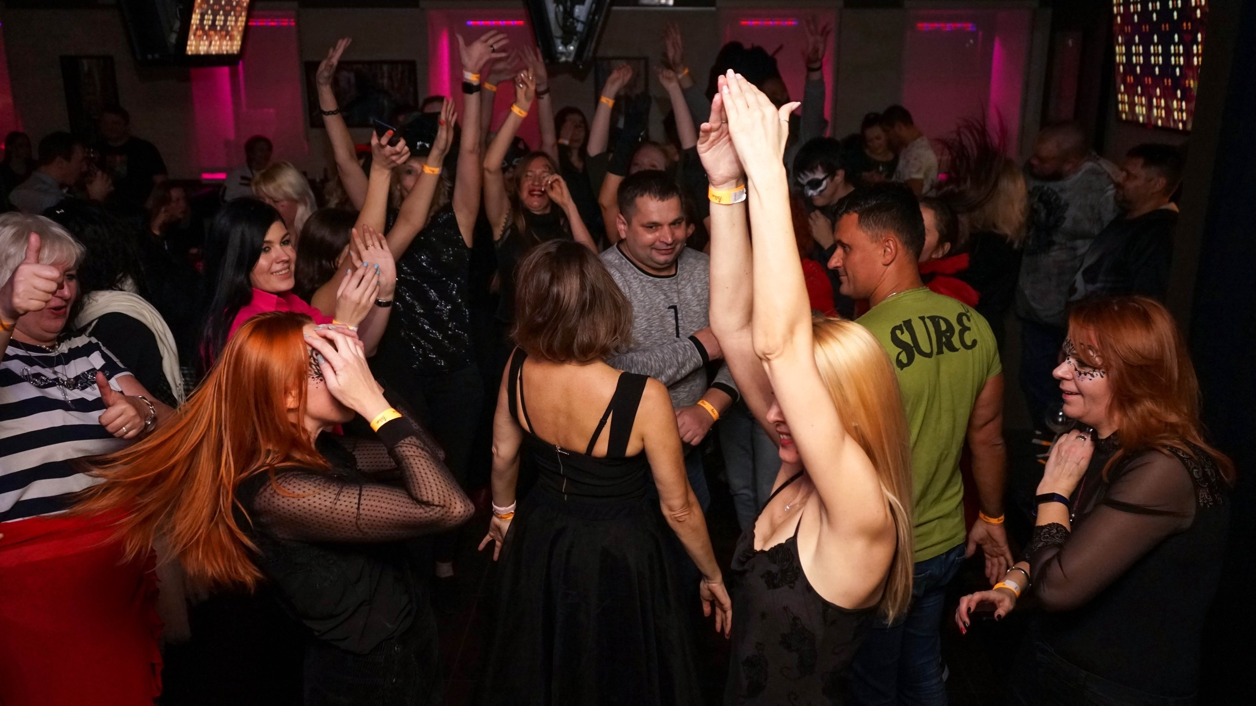 Фандец. Хеллоуиновская клубная вечеринка | 13.11.21. Галерея Фантим