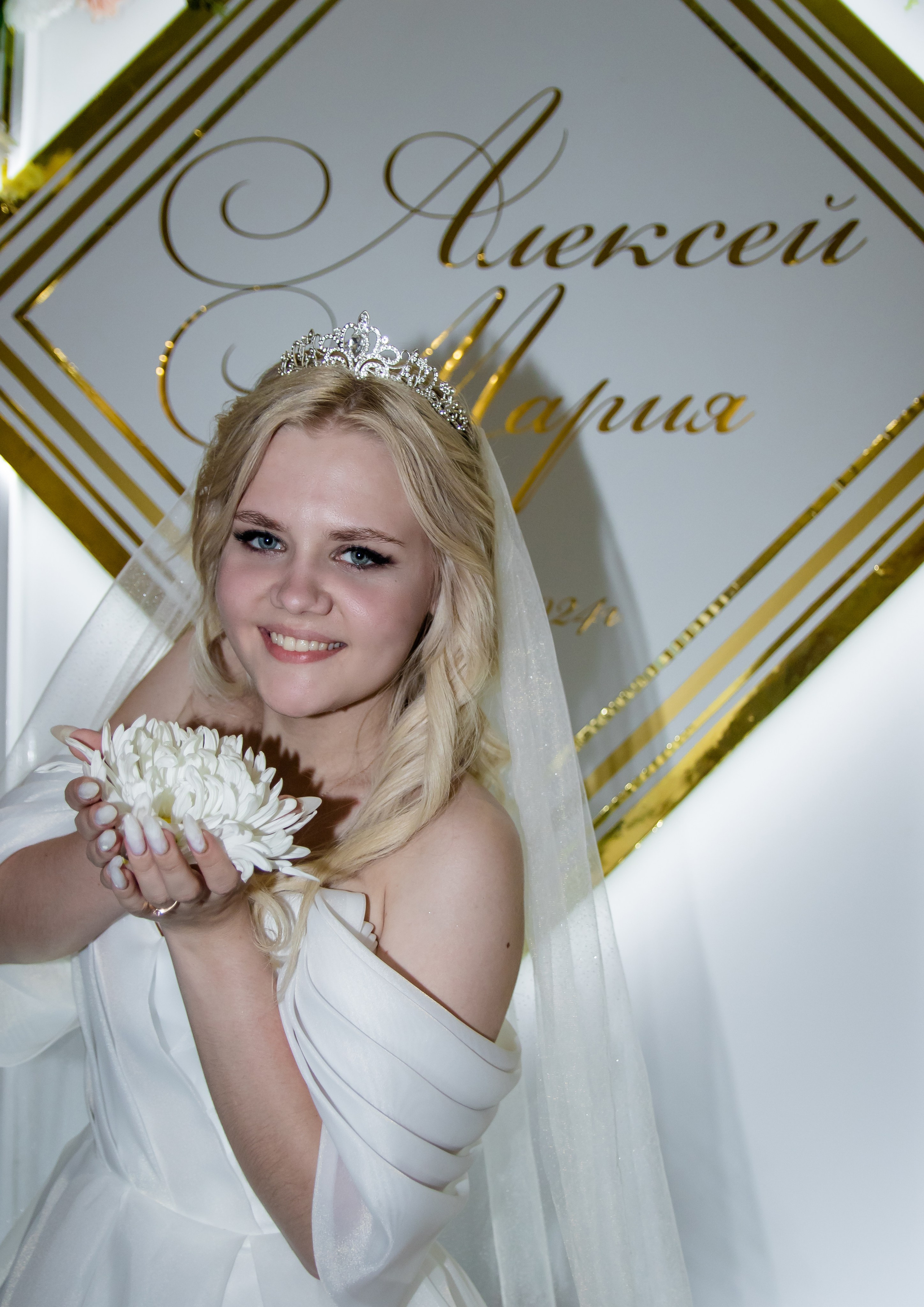 Фотографы. Организатор праздников. Ведущая Марина Гребенникова