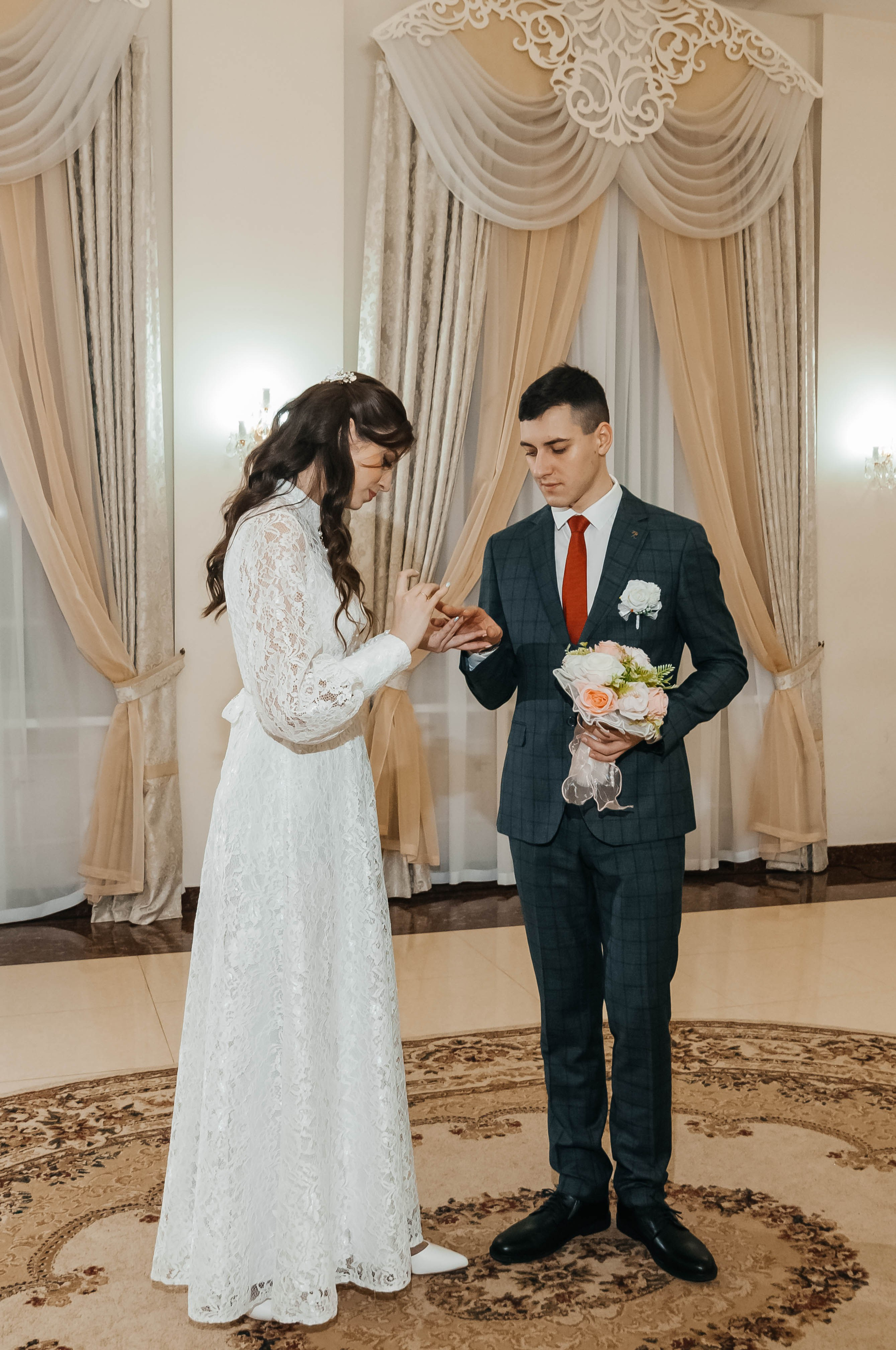 Съёмка росписи Анастасии и Вадика в Ярославле. Свадебный и семейный фотограф г. Ярославль Савинская Анастасия