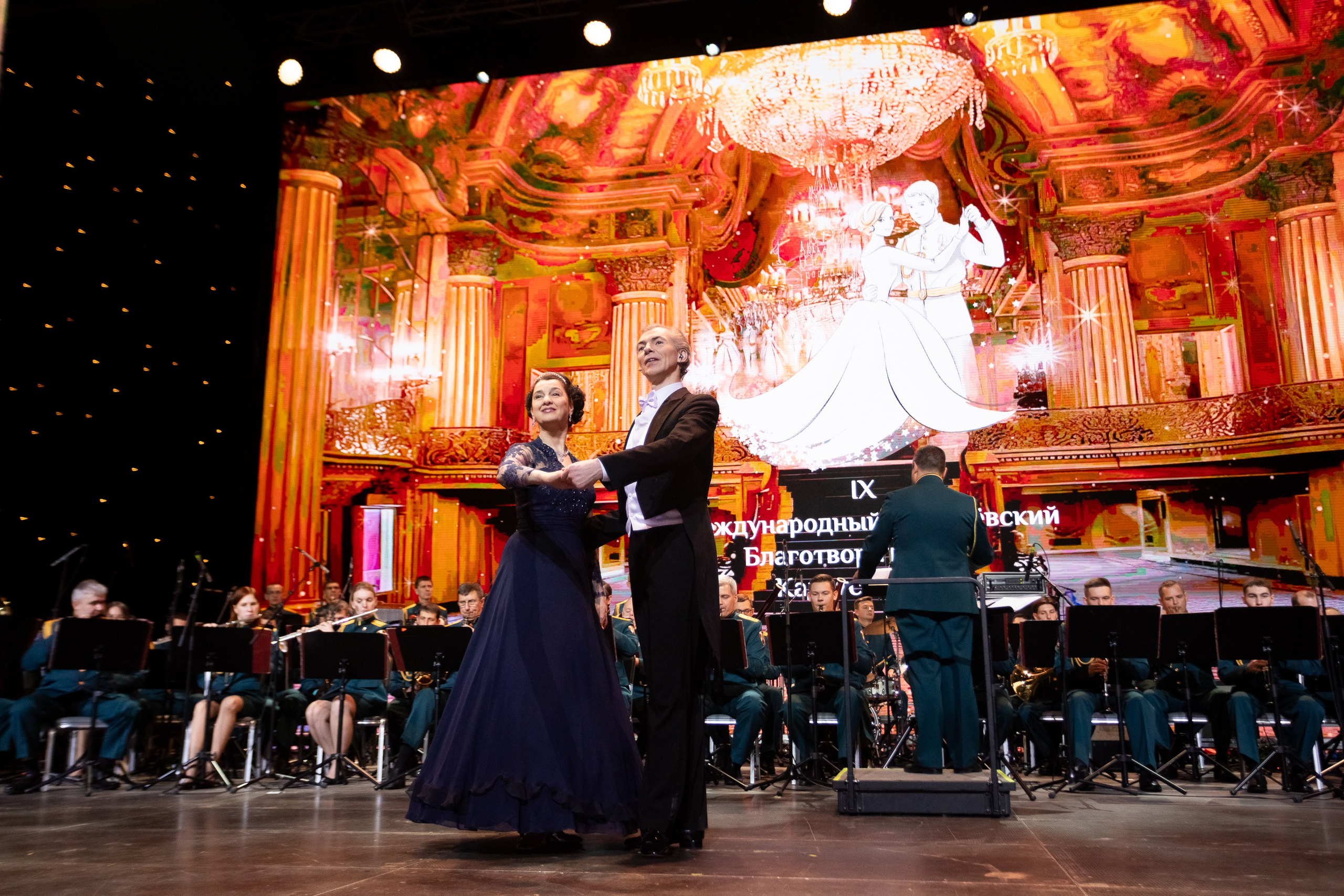 Кадетский бал. VICTOR SAPOZHNIKOV