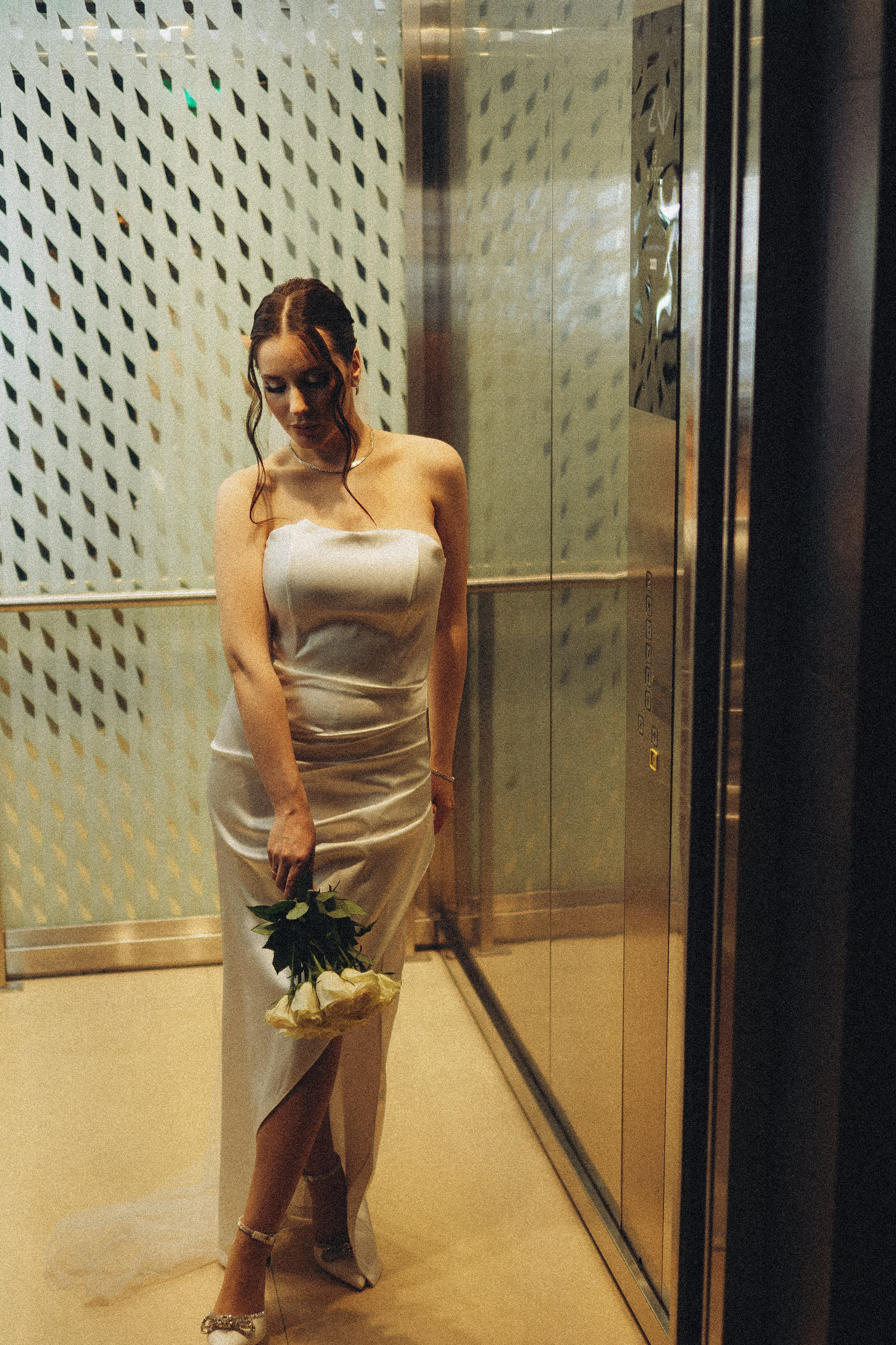 СВАДЕБНАЯ СЬЕМКА СБОРОВ ЖЕНИХА И НЕВЕСТЫ В ОТЕЛЕ И ТАКЖЕ ФОТОСЕССИИЯ В ОТЕЛЕЕ МЕГАПОЛИС БРЯНСК. Профессиональный фотограф, Санкт-Петербург — Виктория Богомолова