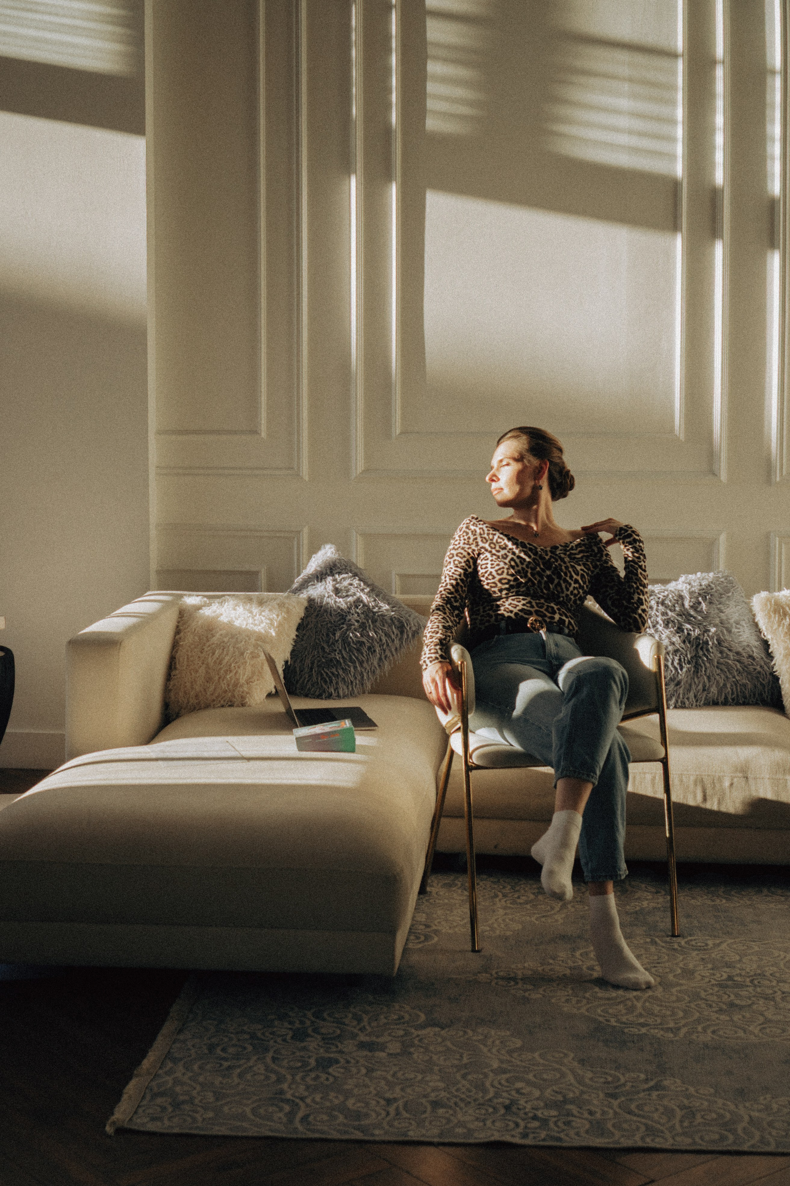 ФОТОСЕСИИЯ В СТУДИИ ДЛЯ ДЕВУШКИ ПСИХОЛОГА. Профессиональный фотограф, Санкт-Петербург — Виктория Богомолова