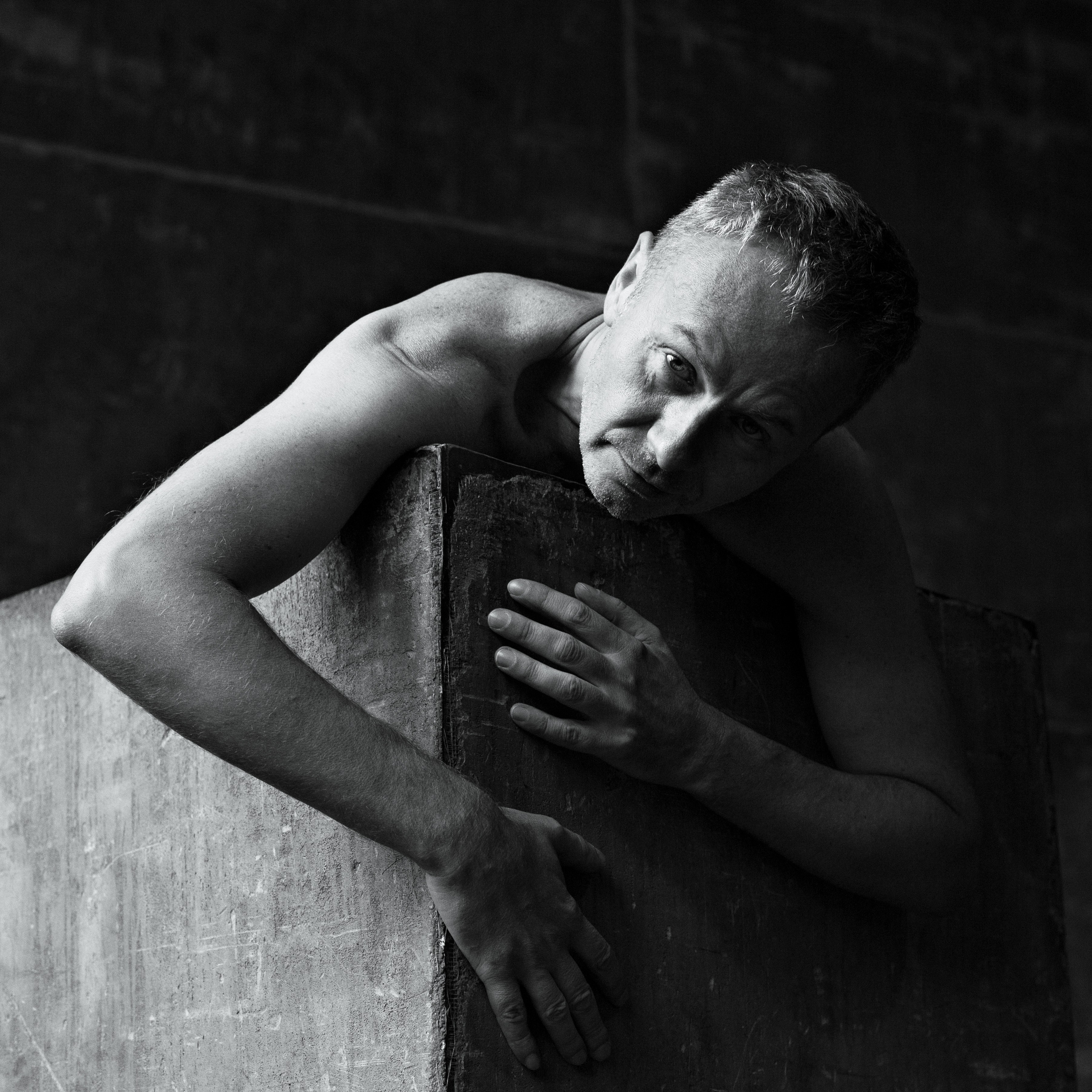 Алекс (18+). Фотограф в Москве Лера Юдина