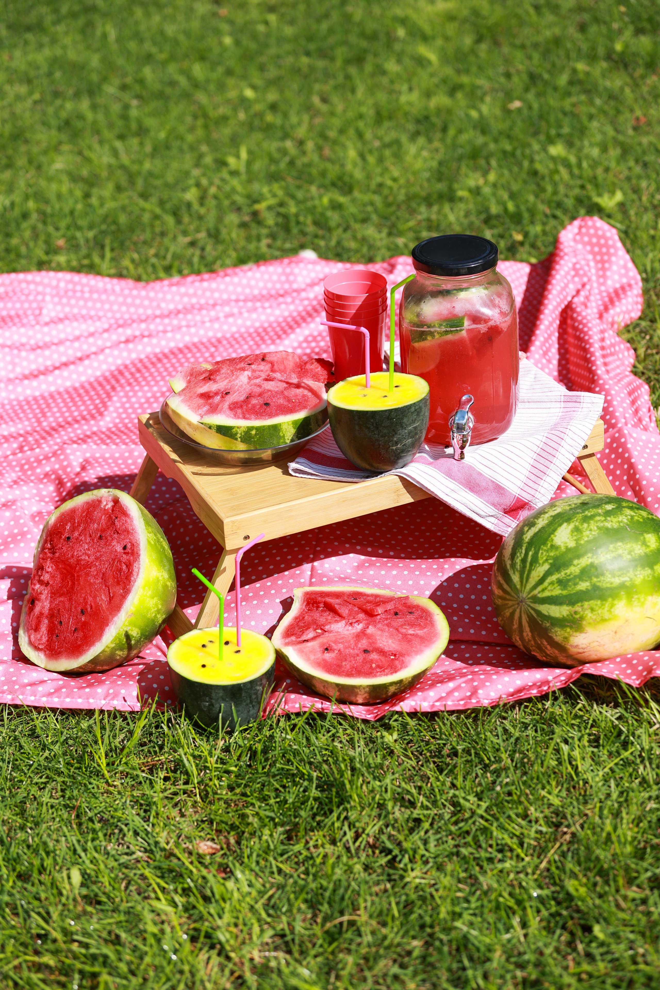 Фотосессия с арбузами, пикап с арбузами, съёмка с арбузами, летняя фотосессия с арбузами. Семейный и детский фотограф в Москве Мария Быкова