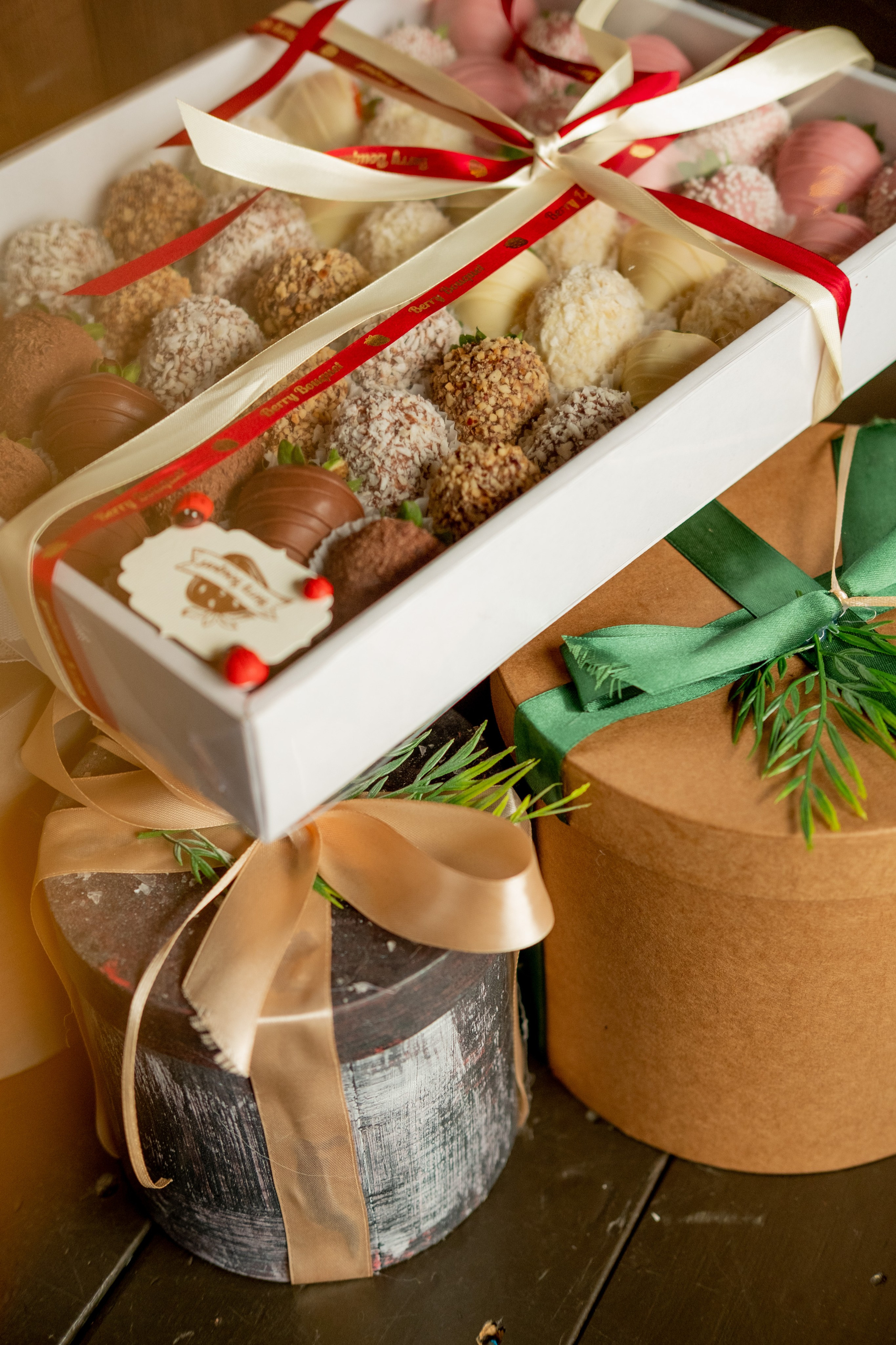 Съемка конфет ручной работы для Озон в Санкт-Петербурге. Фотосессия для маркетплейсов