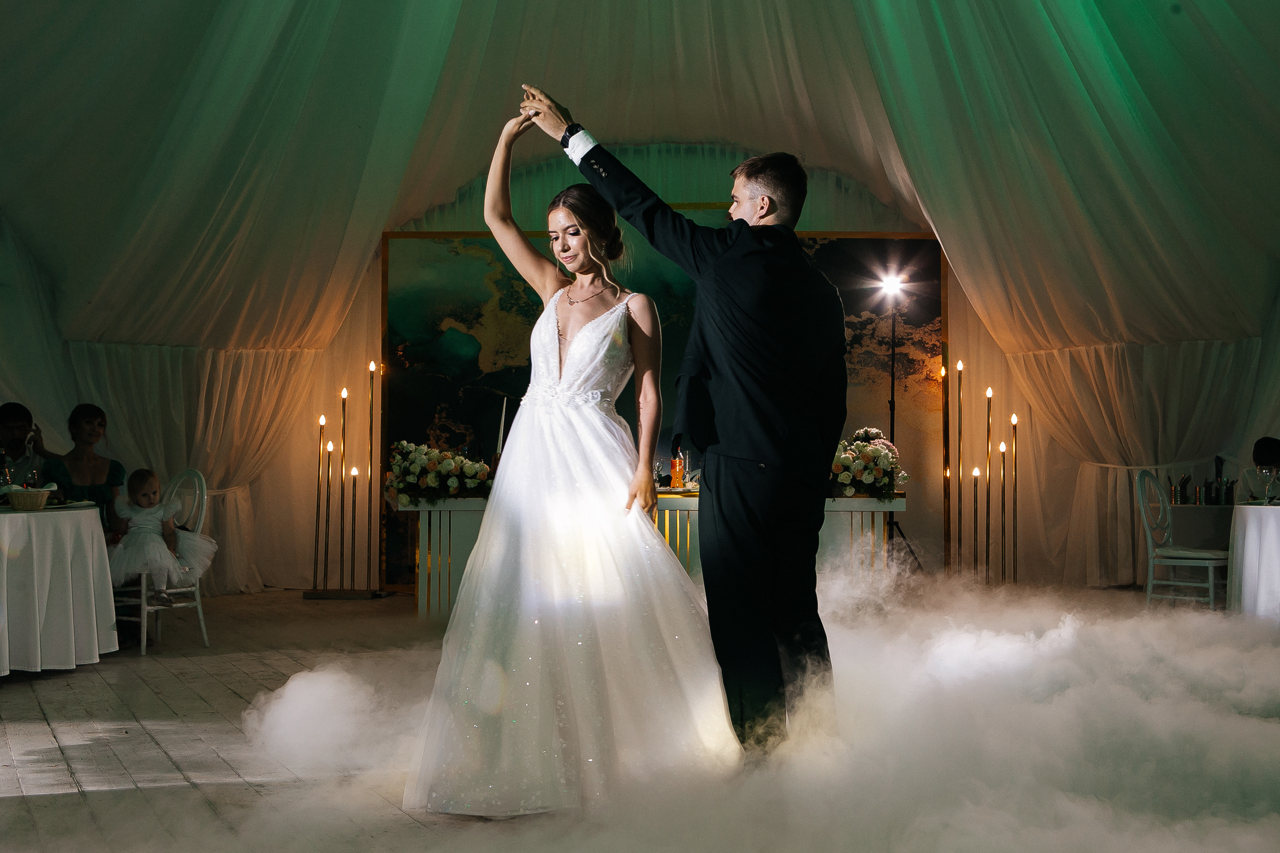 Свадебный фотограф Нижний Новгород. Свадебный и контент фотограф в Нижнем Новгороде Владимир Пресняков