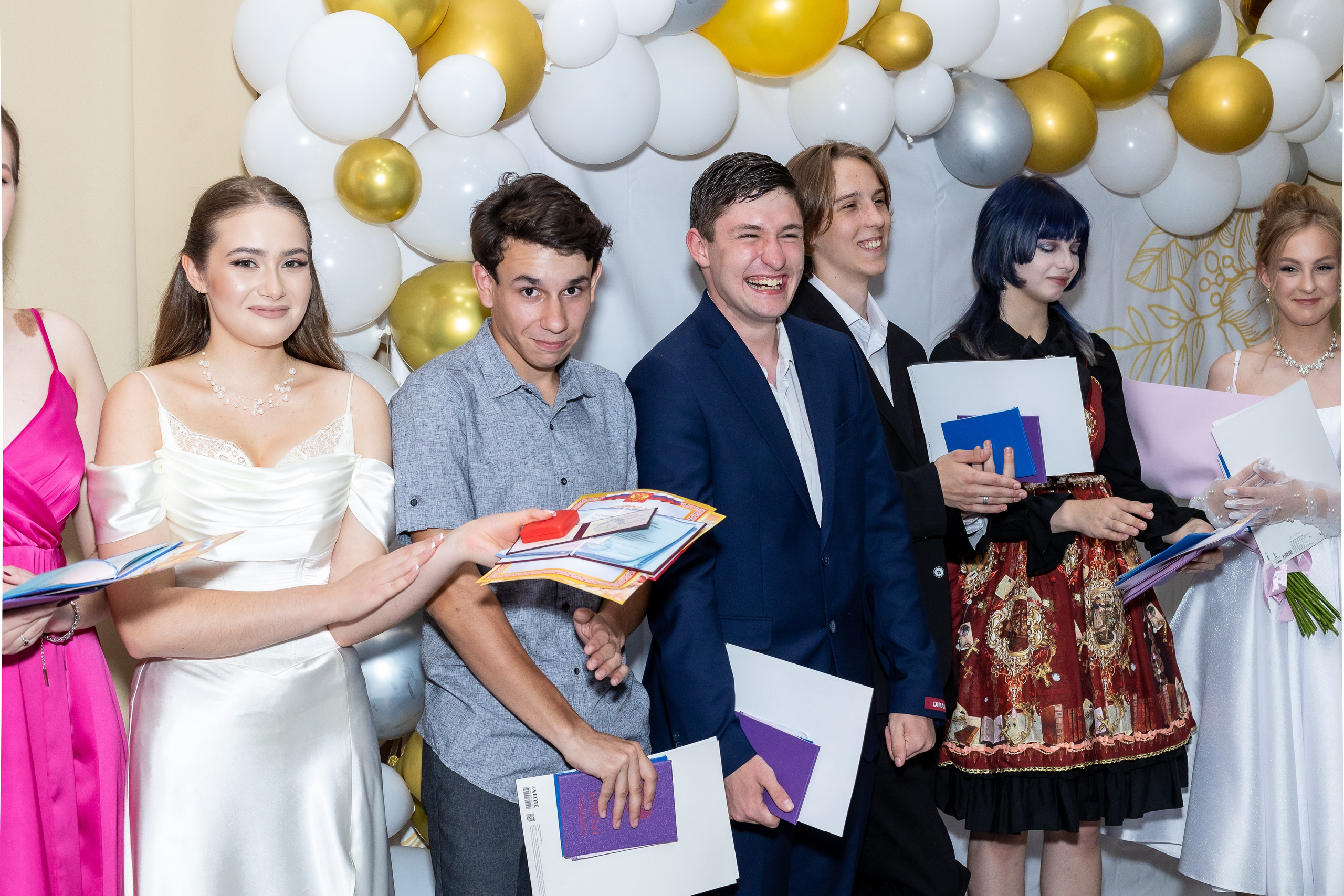 Вручение аттестата 2025. Выпускные альбомы Майкоп, Краснодар Елена Золотарева