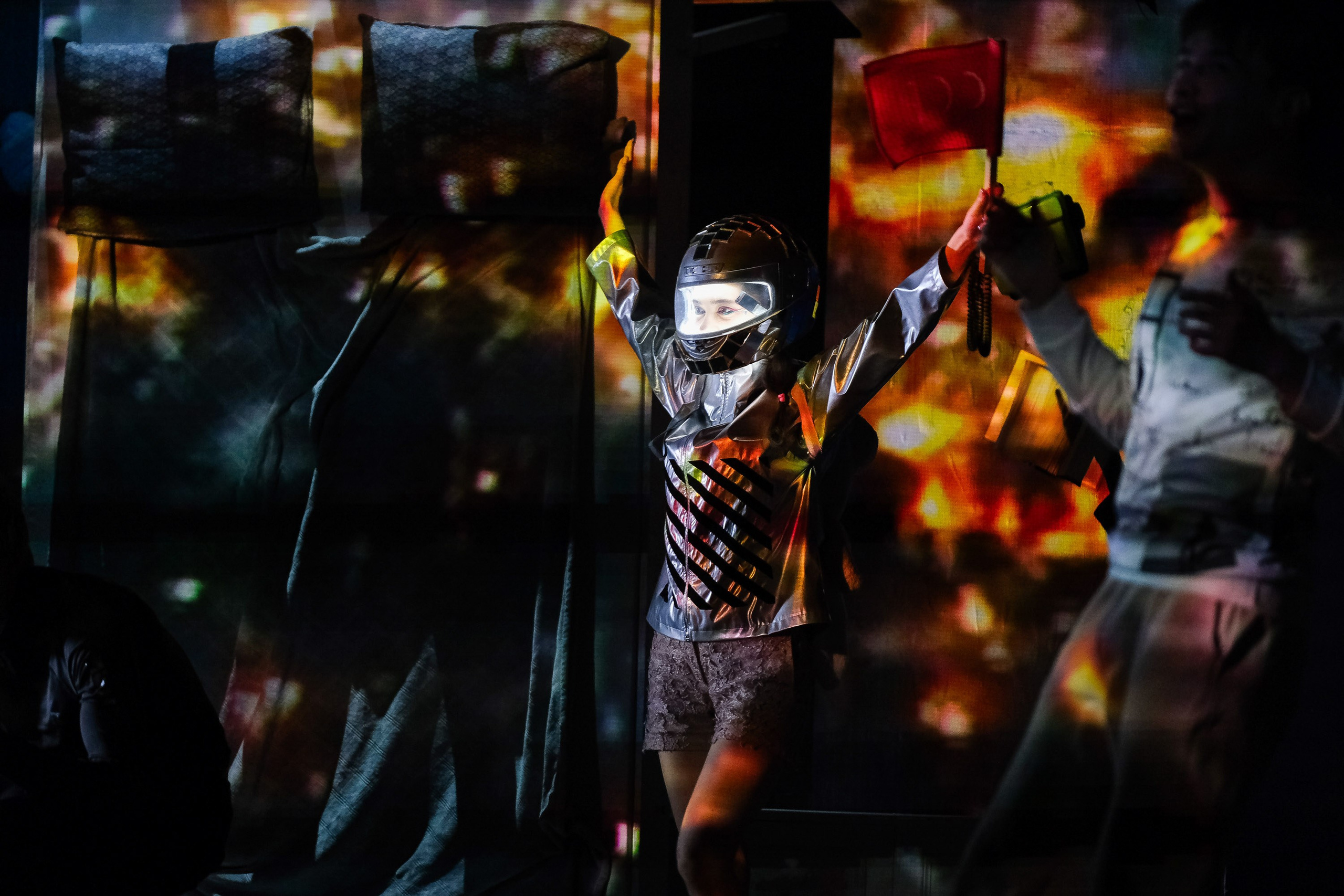 Ганди молчал по субботам. Фотограф Анатолий Деникин