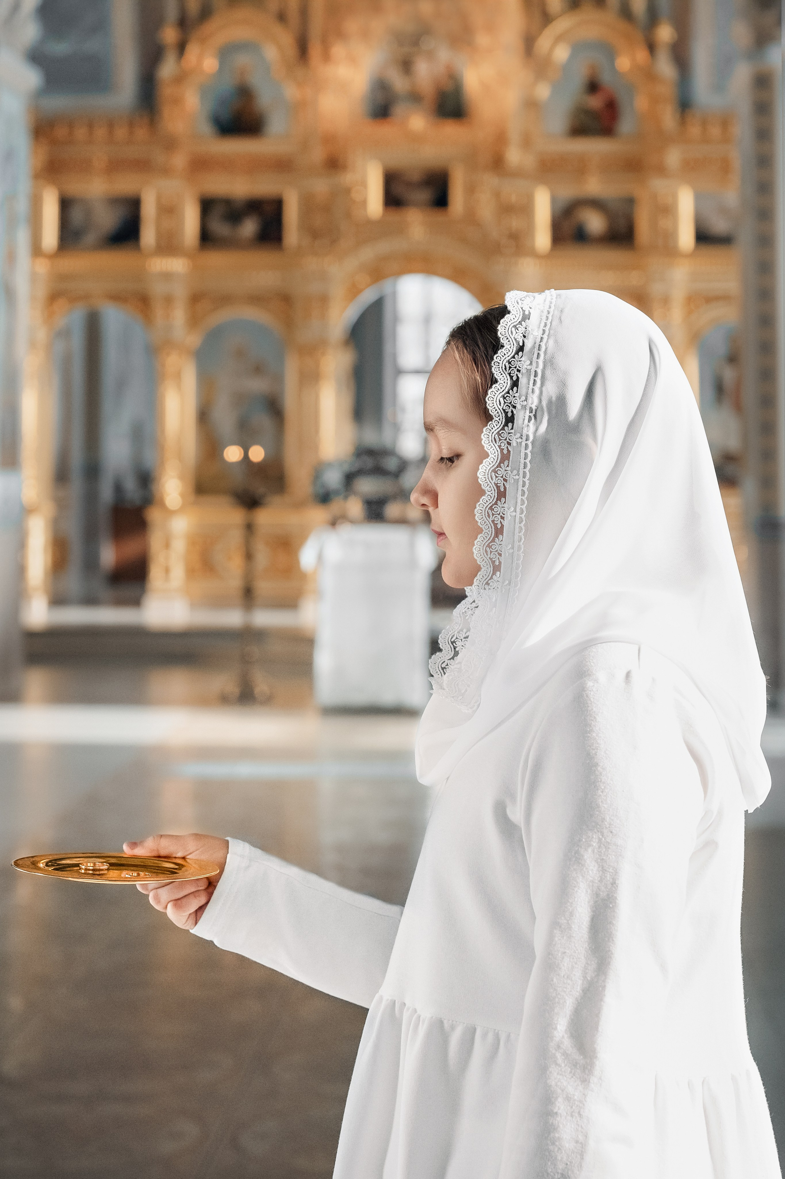 Венчание. Храм Введения во храм Пресвятой Богородицы. Церковный фотограф на Таинство Крещения и Венчания в Оренбурге и Оренбургской области Екатерина Белкина