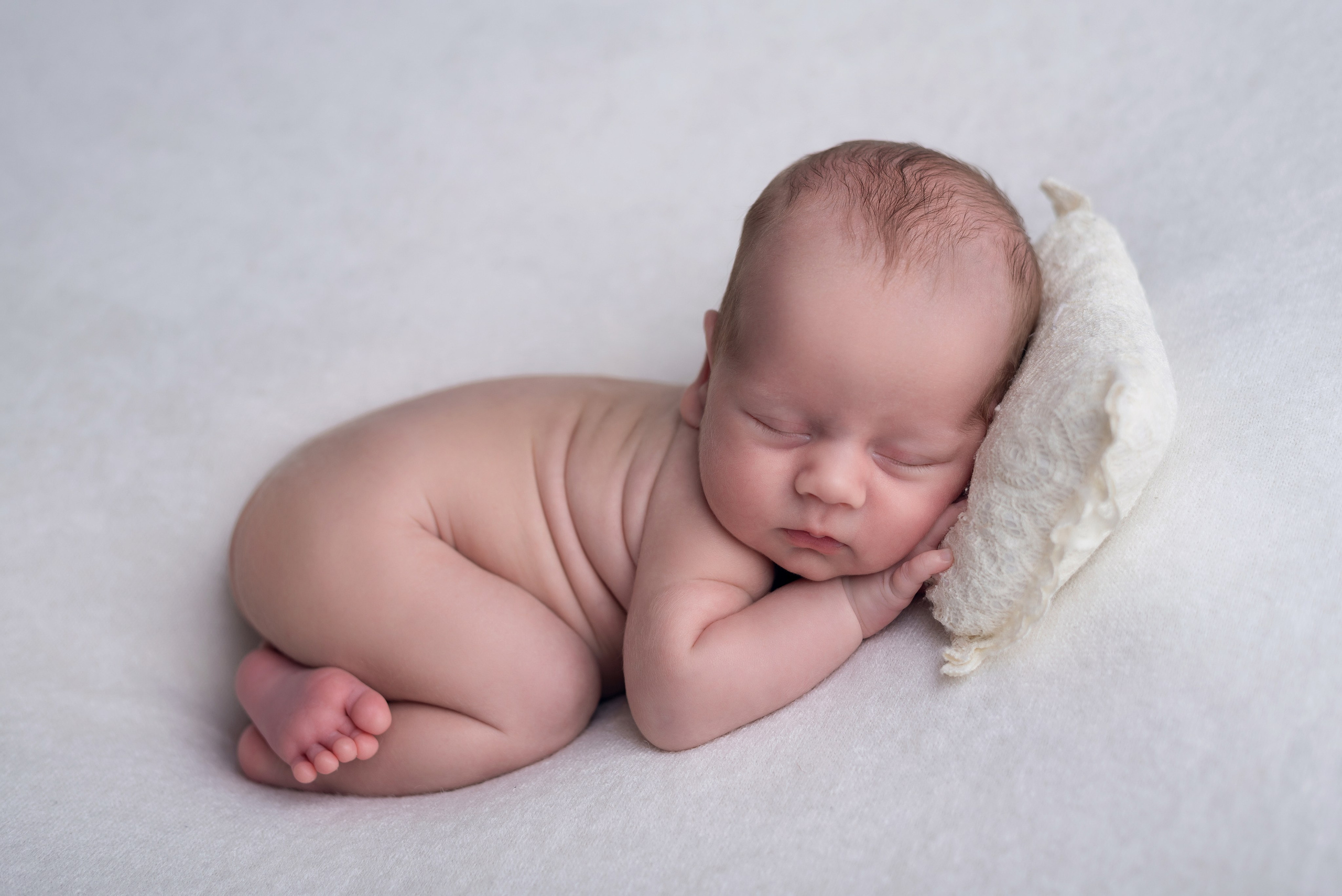Фотограф новорожденных в городе Екатеринбург, Дегтярск, Ревда newborn. Фотограф новорожденных в Екатеринбурге Анастасия Карманова