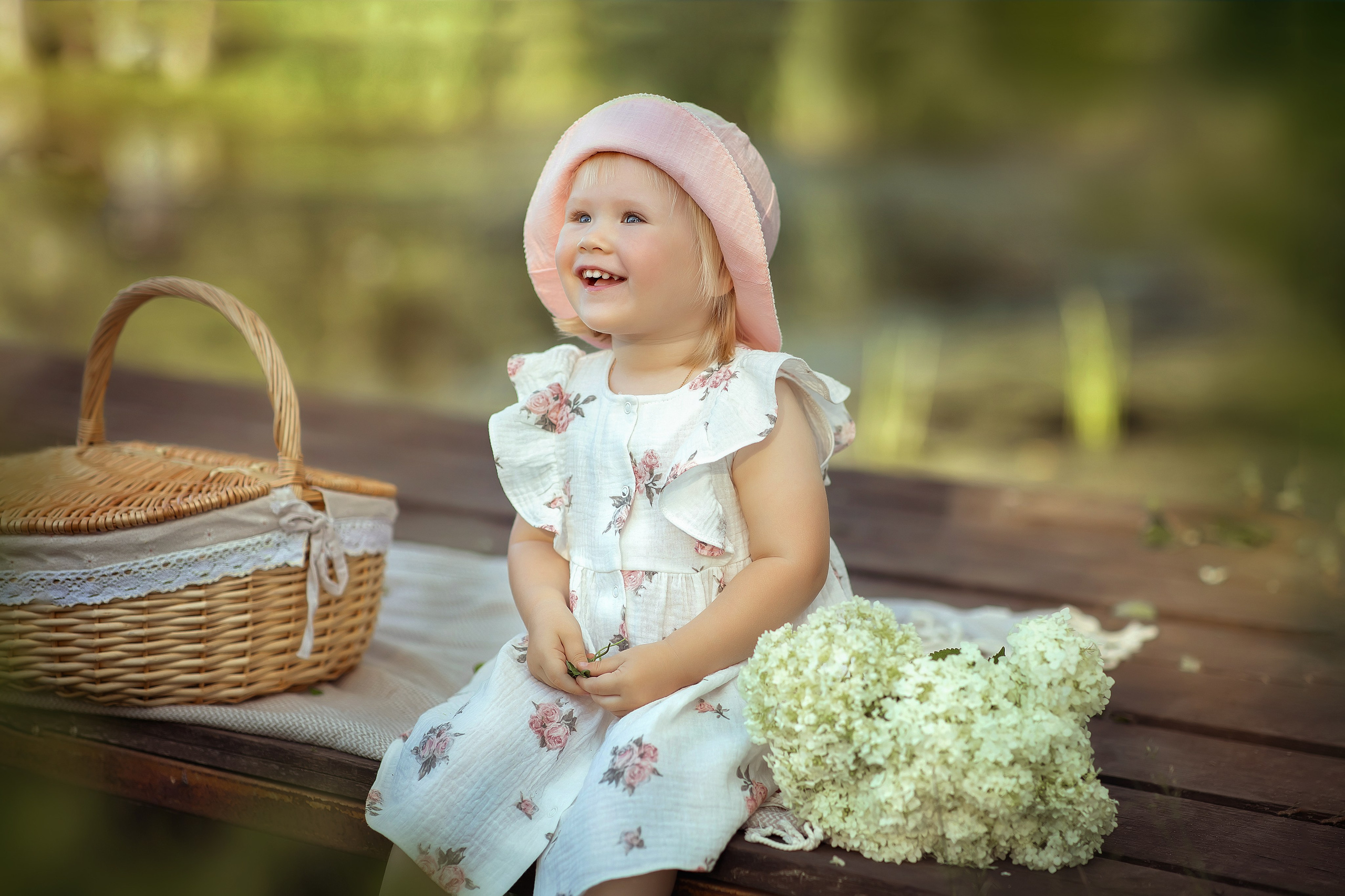 Лера и София. Фотограф на крещение и венчание