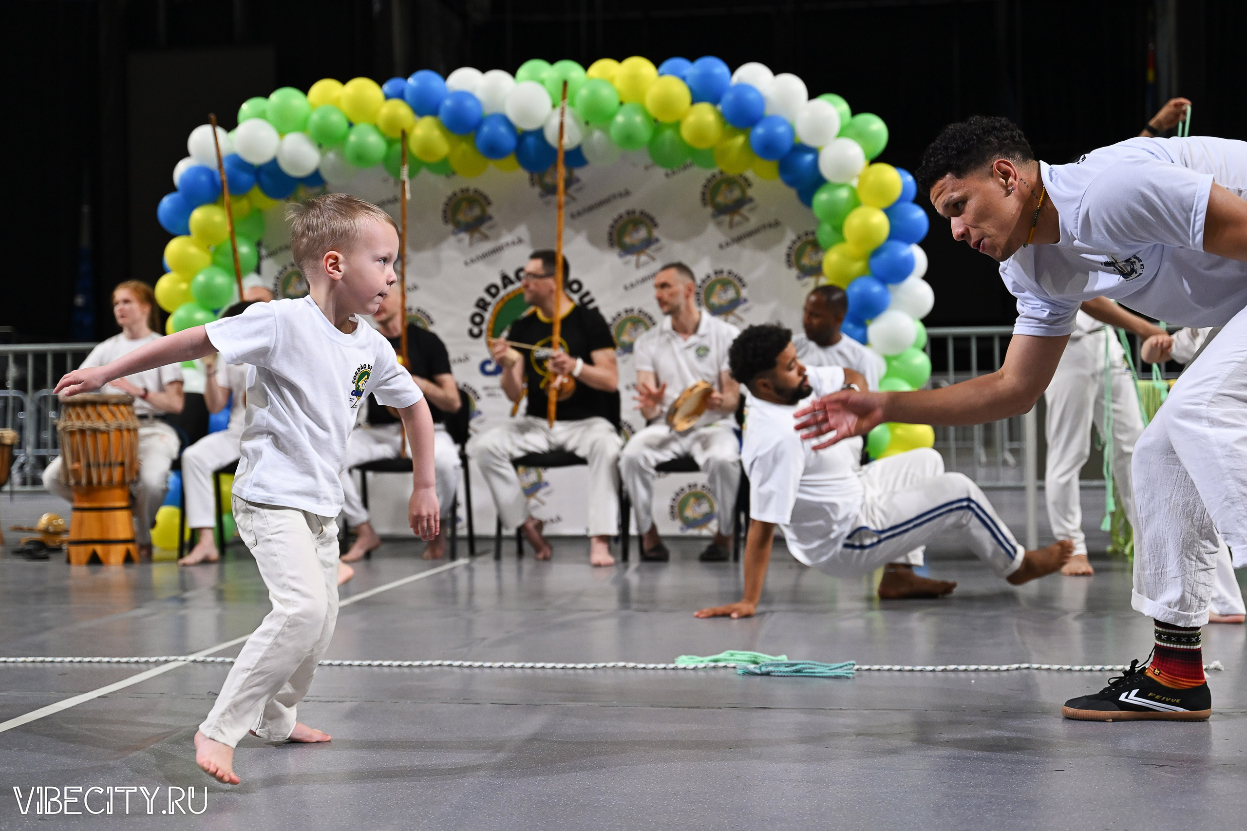 Капоэйра. Вручение поясов. VIBECITY.RU Вайб Сити Ру Фоторепортажи Фотоотчеты Калининград