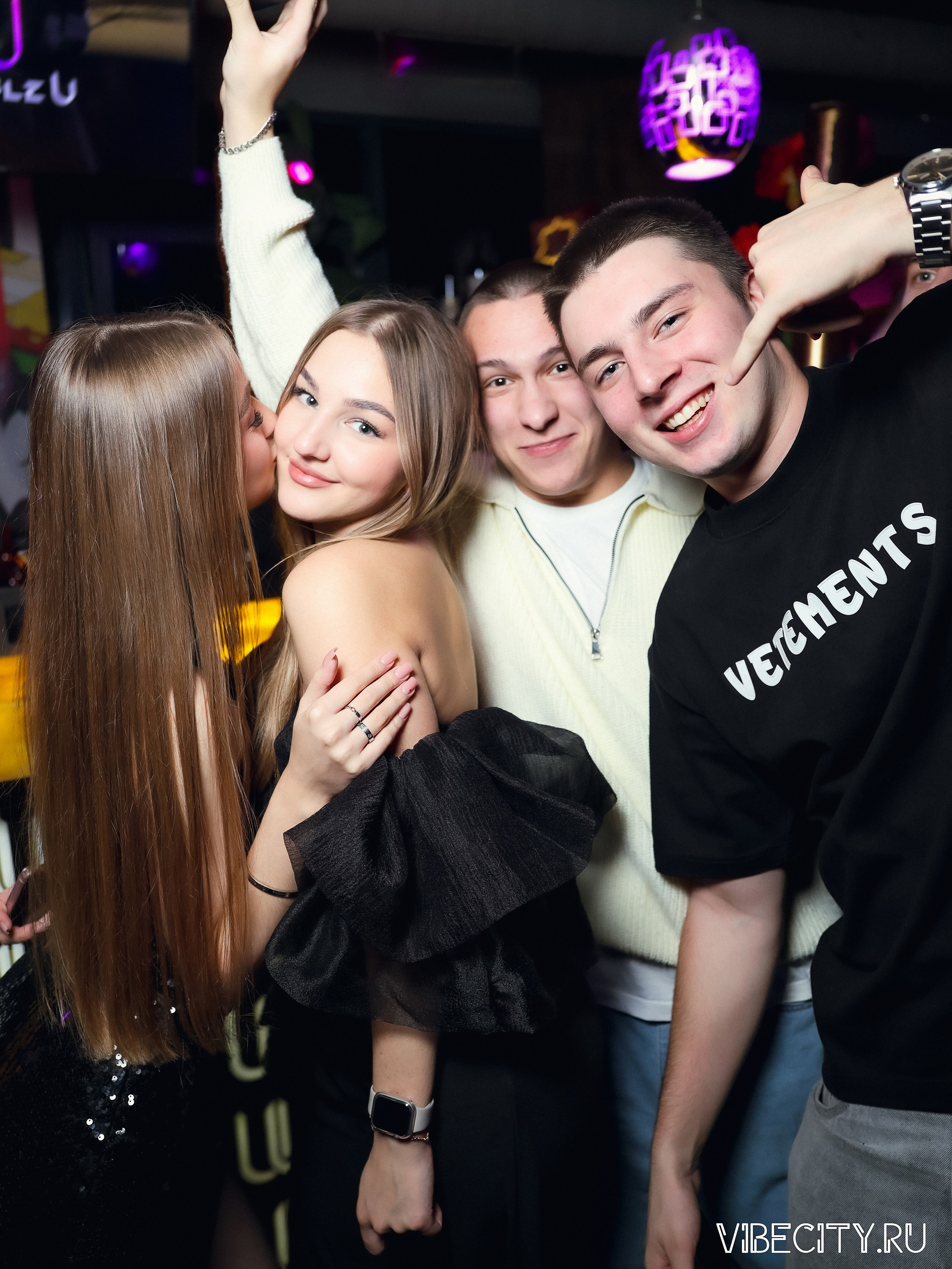 DOUBLE U. VIBECITY.RU Вайб Сити Ру Фоторепортажи Фотоотчеты Калининград