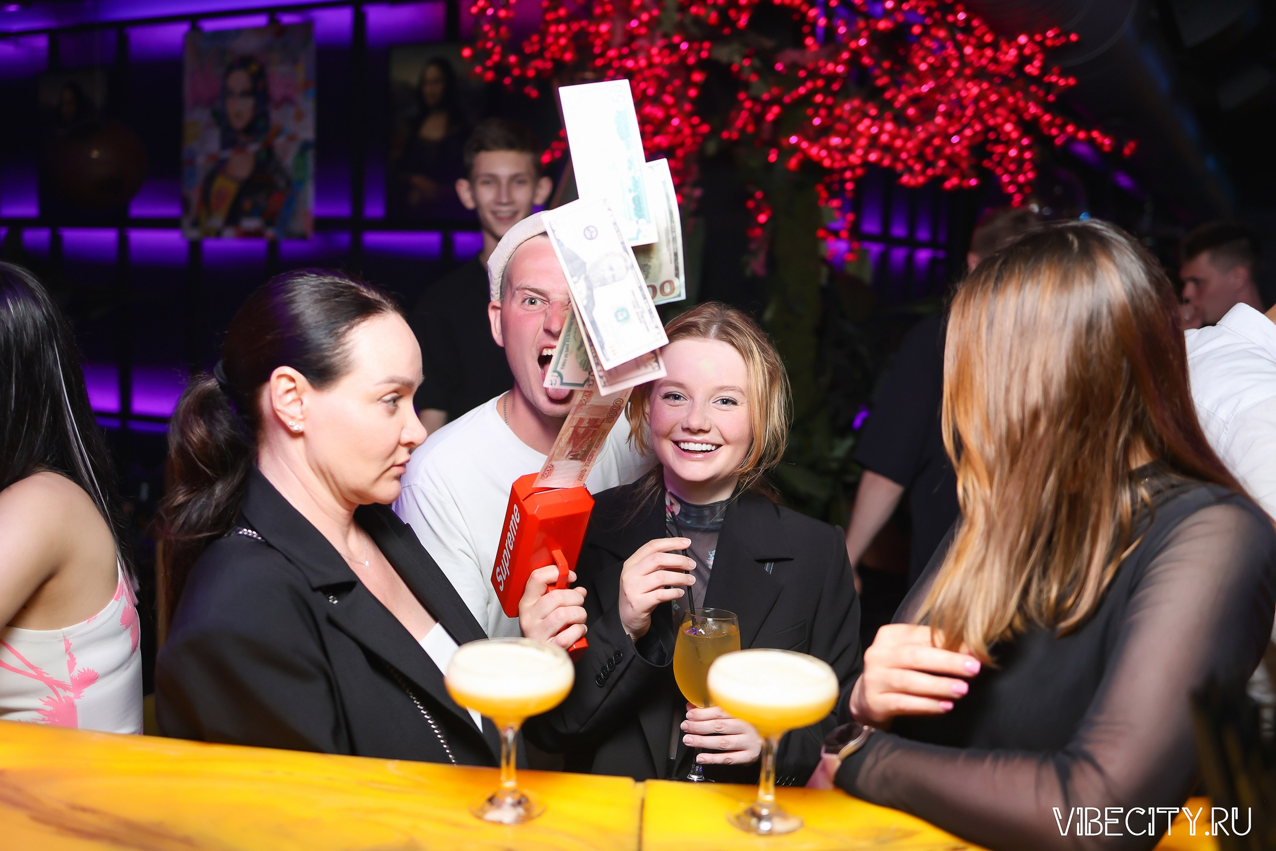 DOUBLE U. VIBECITY.RU Вайб Сити Ру Фоторепортажи Фотоотчеты Калининград