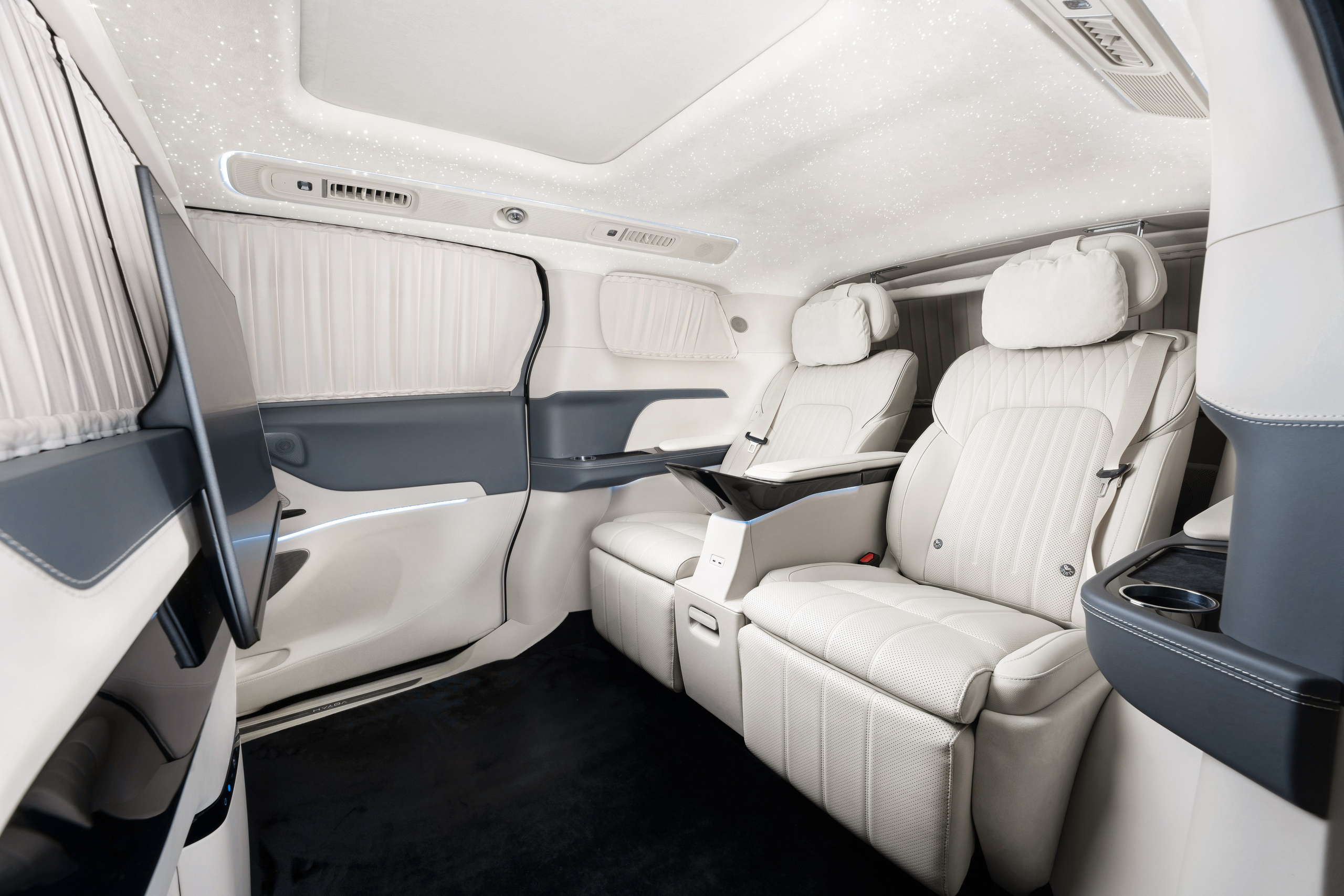 VOYAH. Автомобильный фотограф Светлана Усова