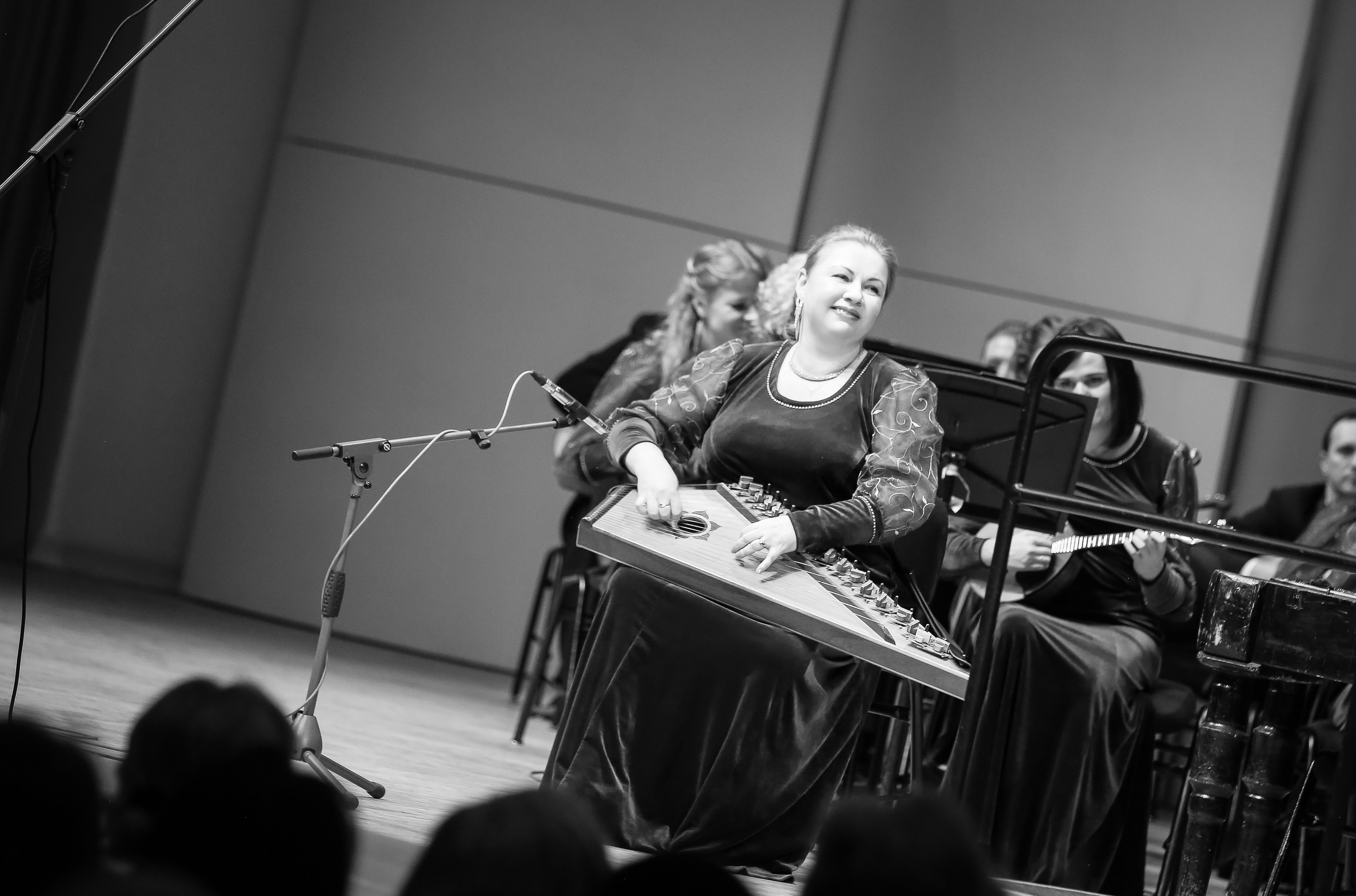 Концерт «Один виток вокруг планеты» ко Дню космонавтики. Дарья Письменюк / Darya Leitstern — фотограф, музыкант, журналист, путешественник