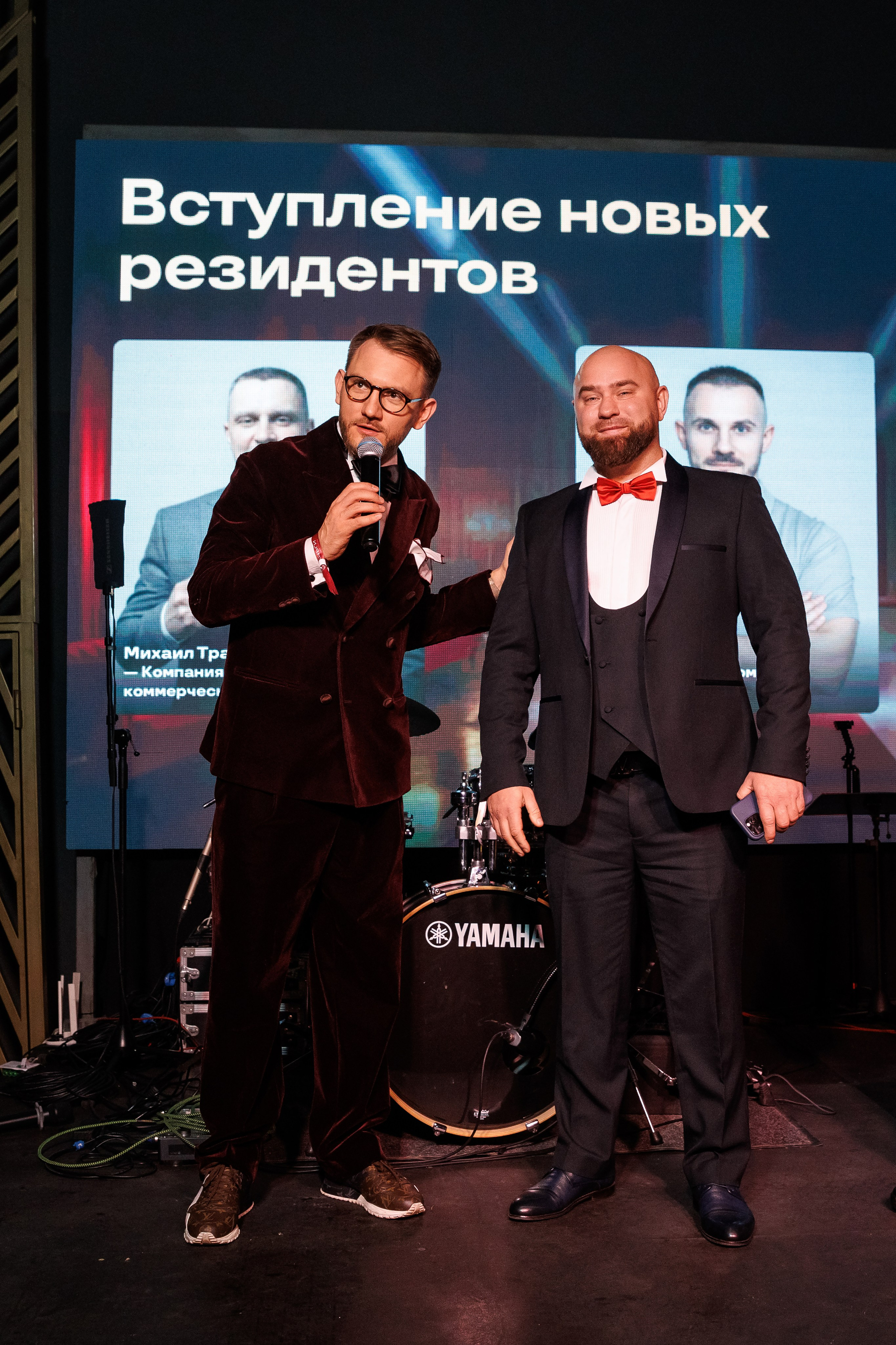 Новогодняя вечеринка клуба «Деньги»