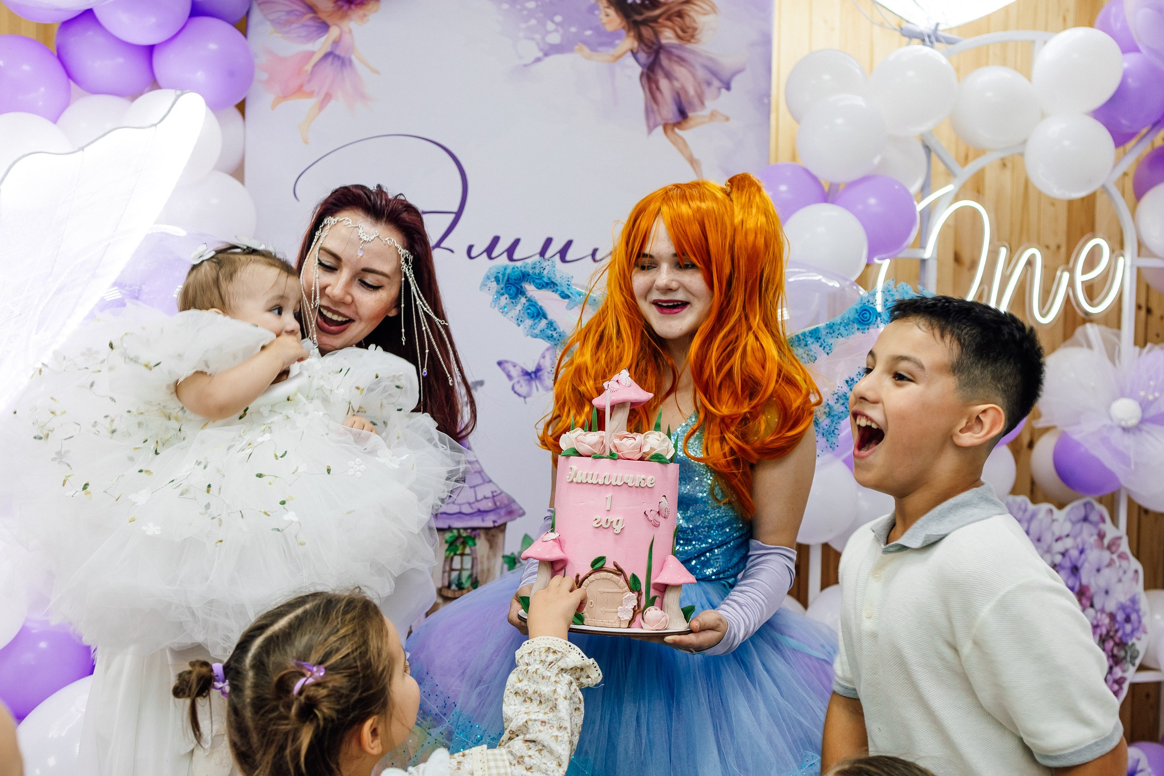 Эмилии 1 год. Семейный фотограф в Волгодонске Краченцева Анна