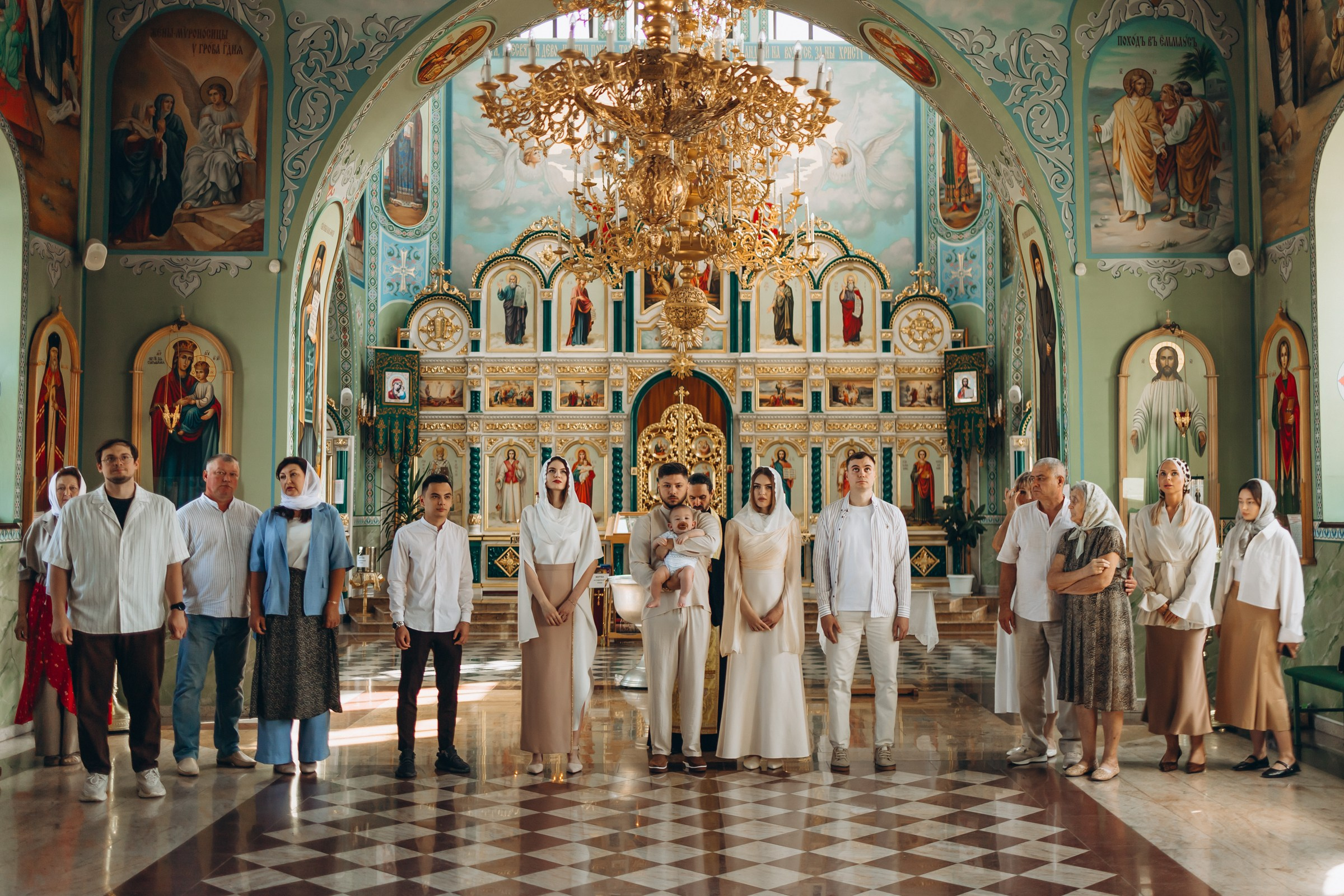 Крещение Родиона. Семейный фотограф в Волгодонске Краченцева Анна