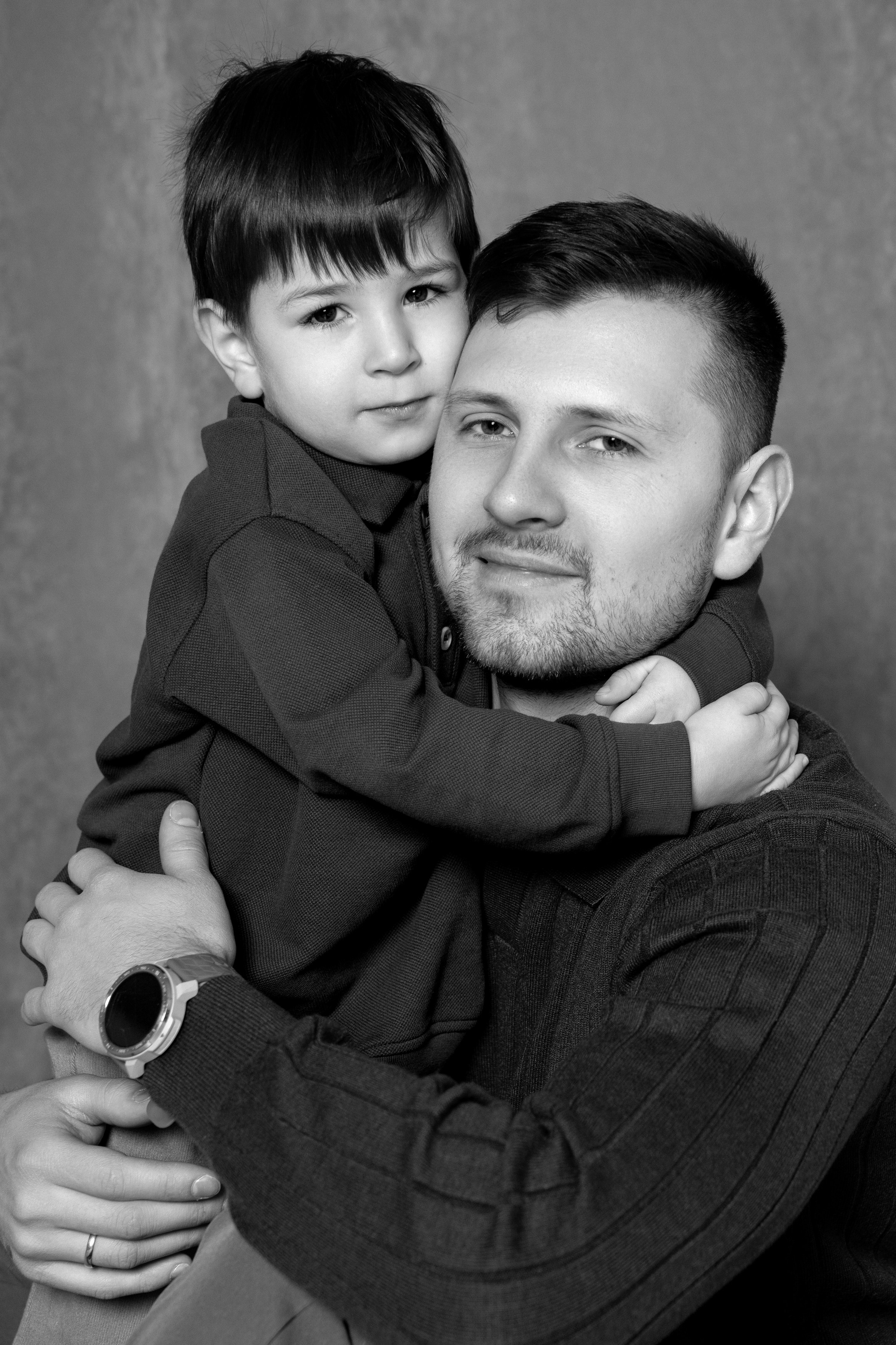 Семейная фотосессия в студии. Портретный фотограф Олеся Владимирова в Москве