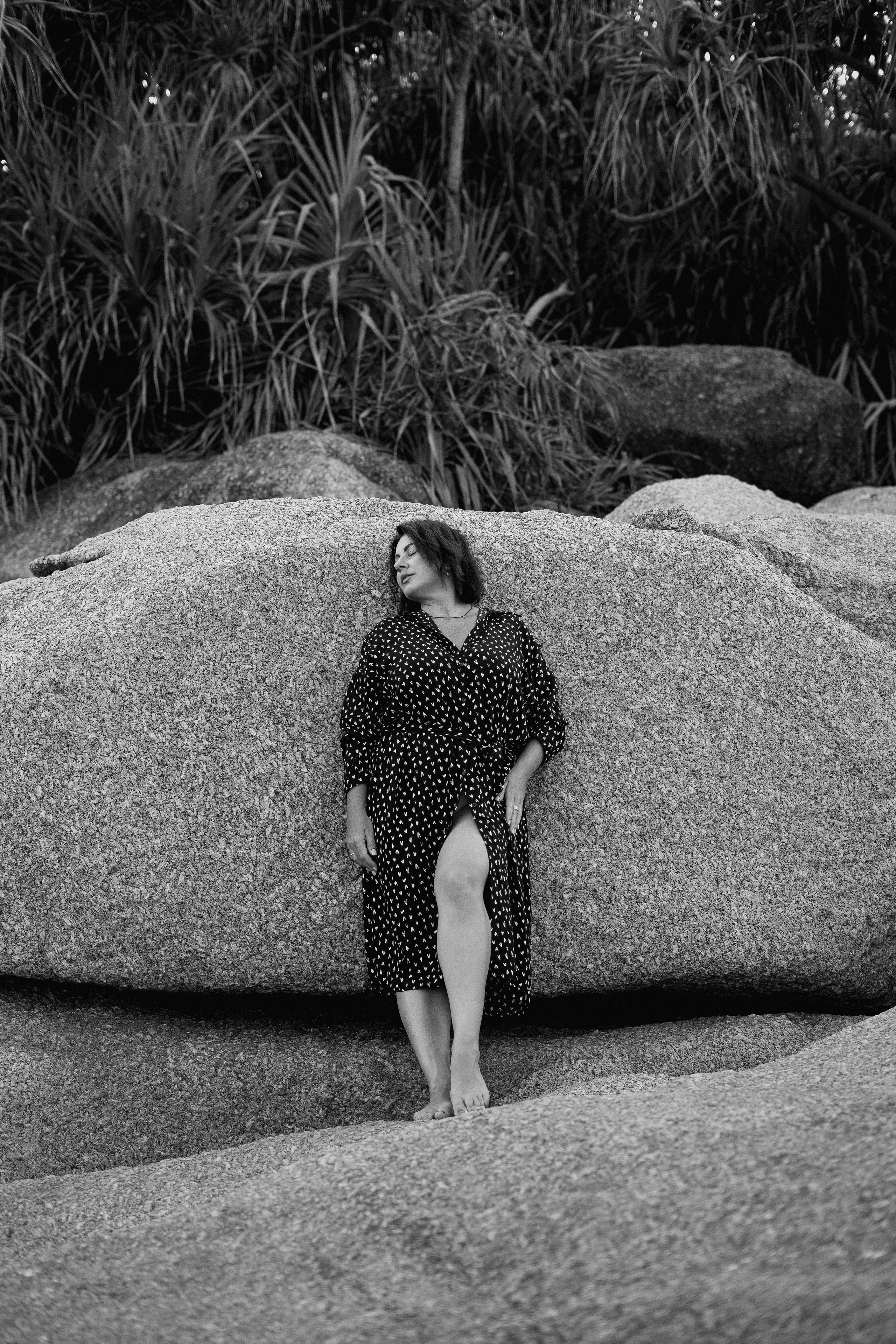 Эмоциональный портрет на Пхукете — искусство вашего образа, эмоций и красоты в виде индивидуальной фотосессии. Ян Долматов — фотограф, видеограф и продюсер на Пхукете, Таиланд