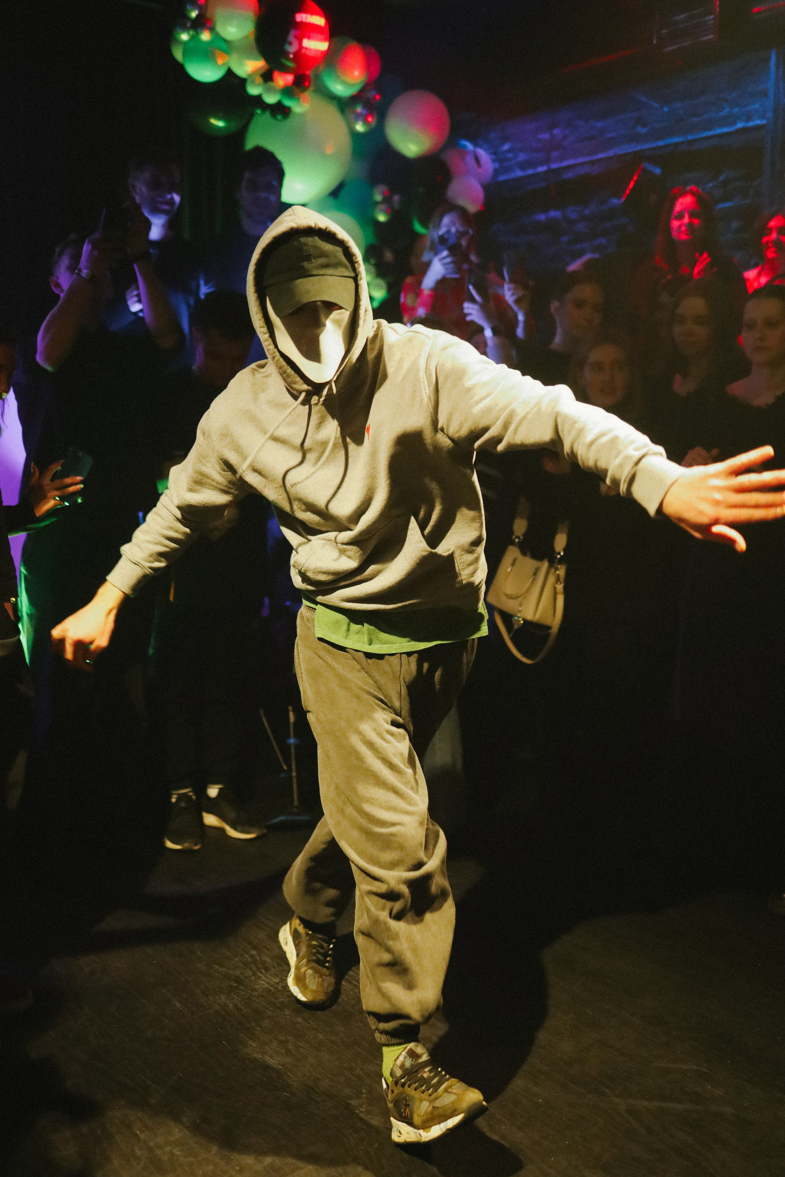 День рождения Stage