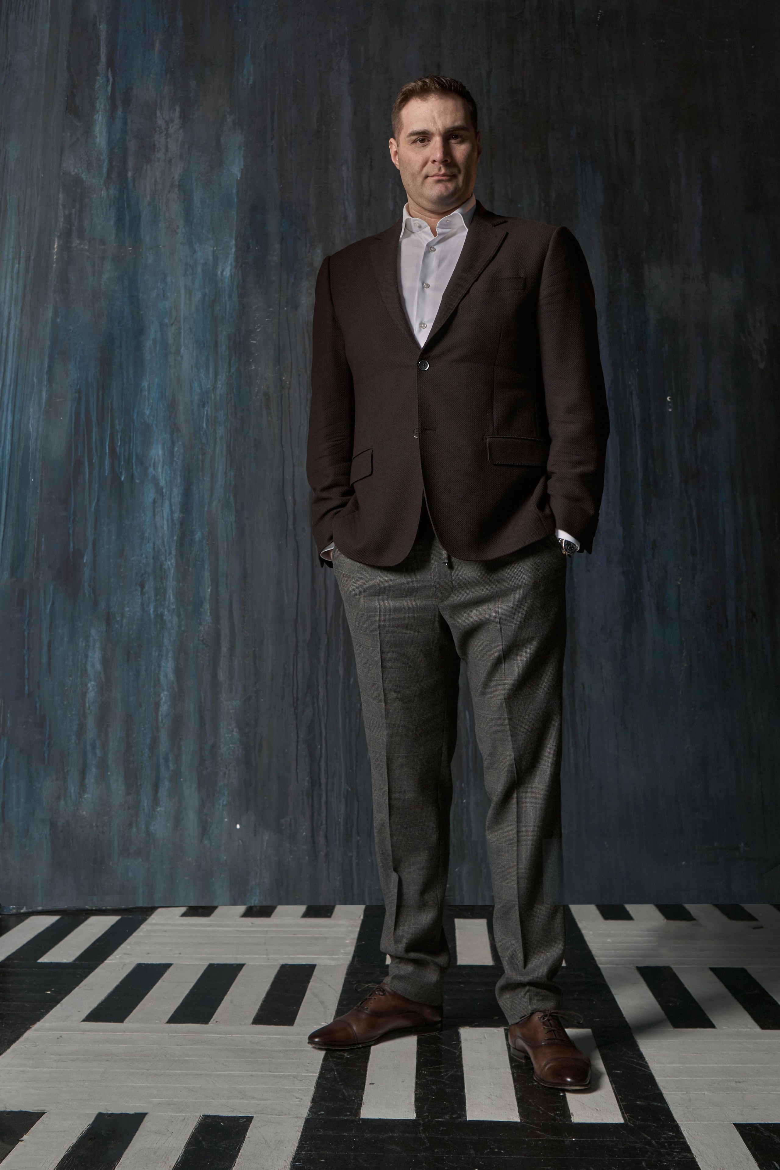 Деловой портрет в студии. Свадебный, семейный и контент фотограф в Санкт- Петербурге Елена Грие