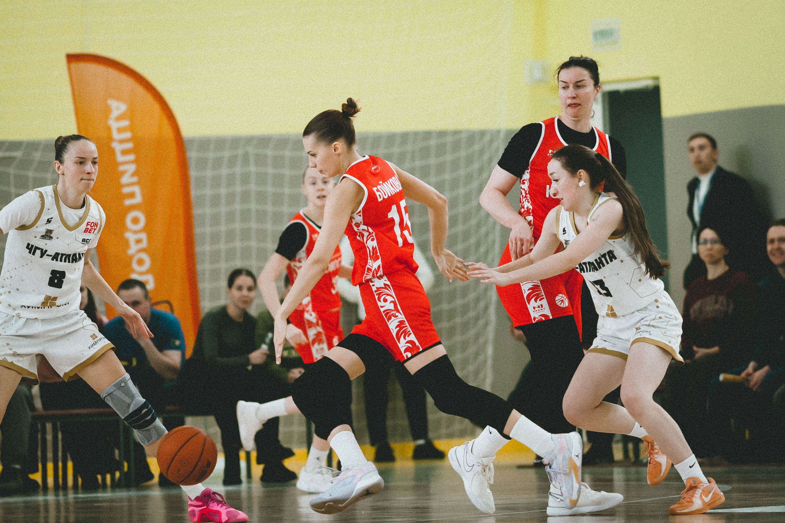 Атланта-Юность / 1. Фотография