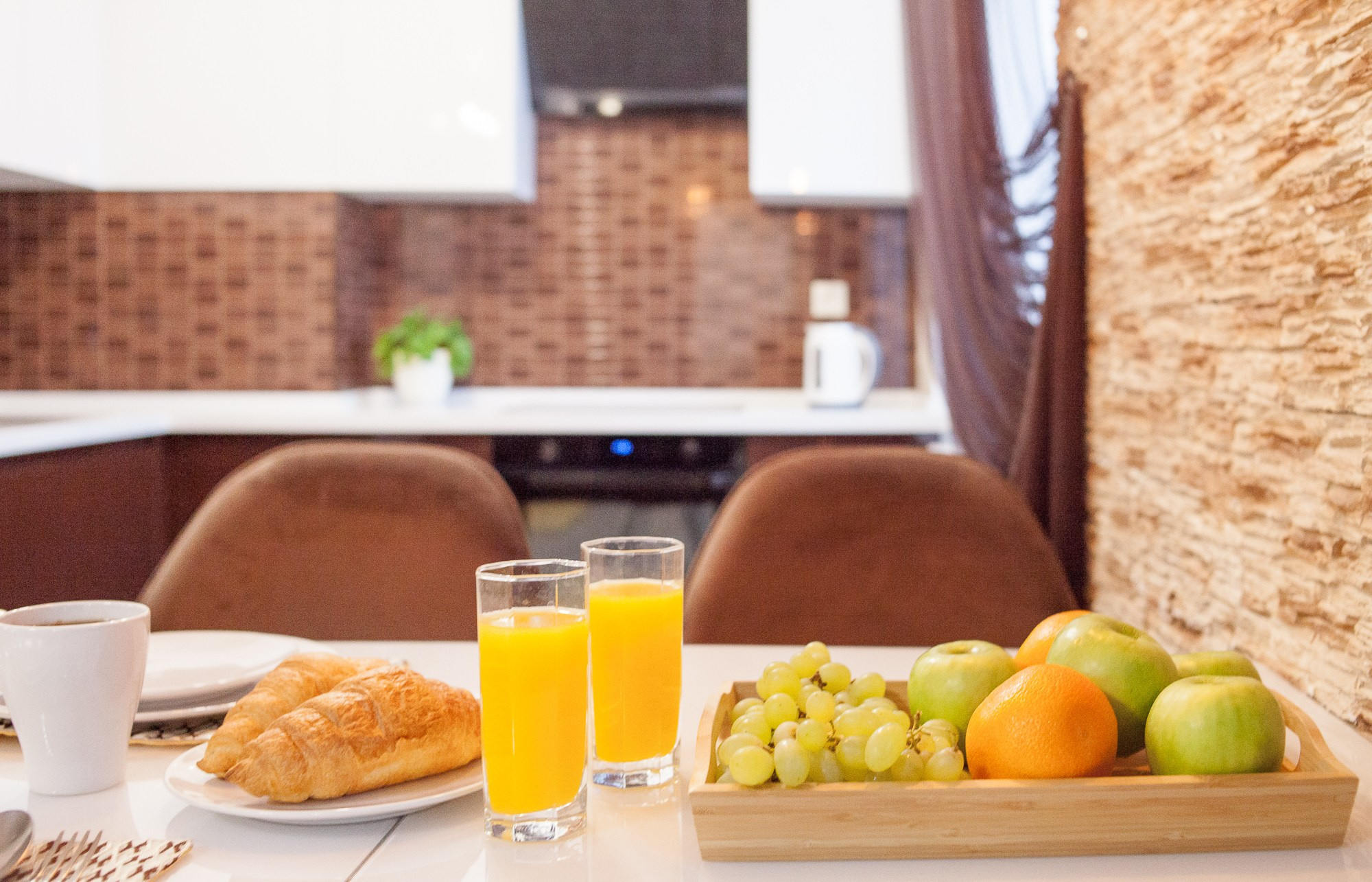 Киров 3к квартира 2 спальни. Анна Леденева Фотограф