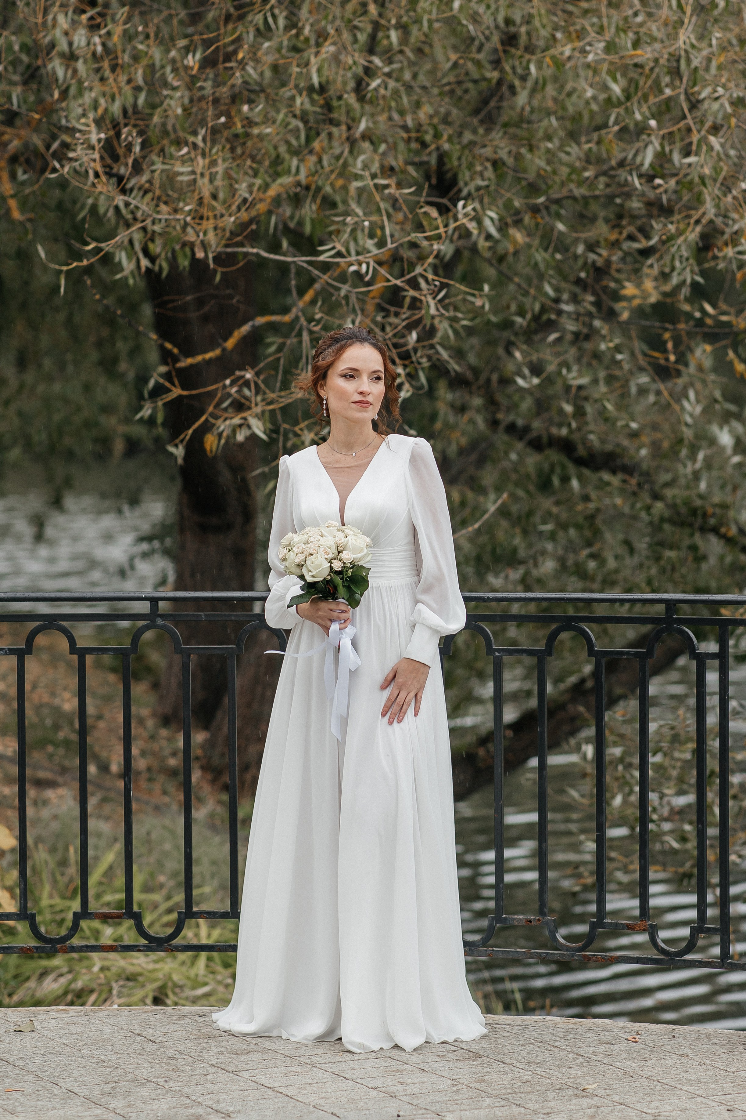 Свадебная фотосессия в Усадьбе Остафьево. Свадебный фотограф в Москве Дарья Олендарёва