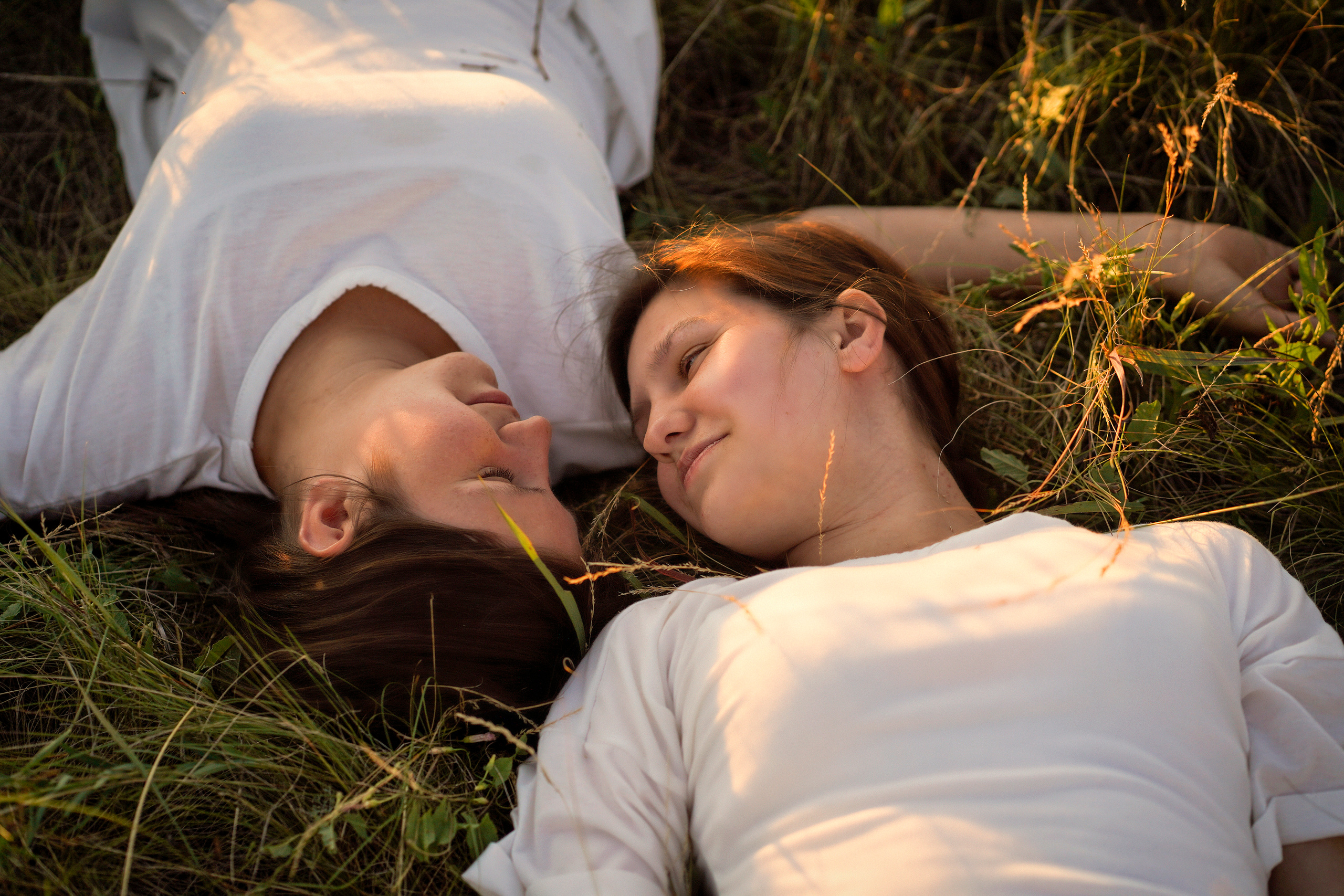 Девочки-двойняшки Маша и Лида. Детский и семейный фотограф в Давлеканово Волкова Вероника