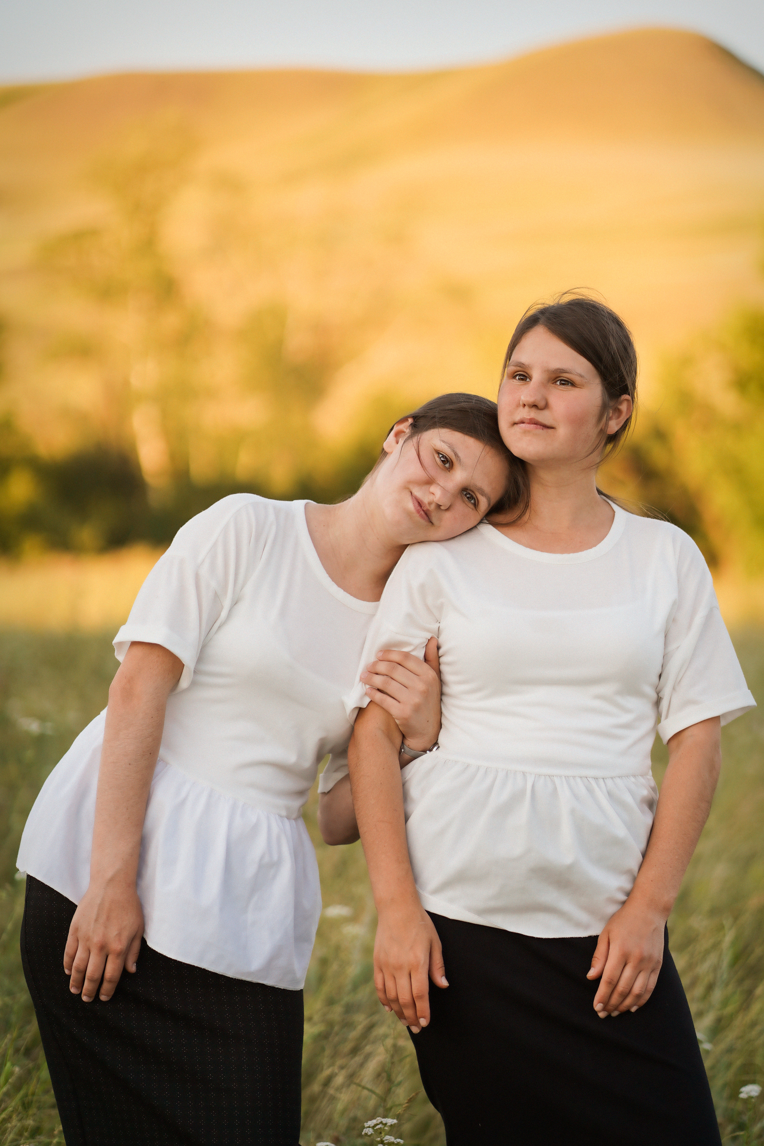 Девочки-двойняшки Маша и Лида. Детский и семейный фотограф в Давлеканово Волкова Вероника