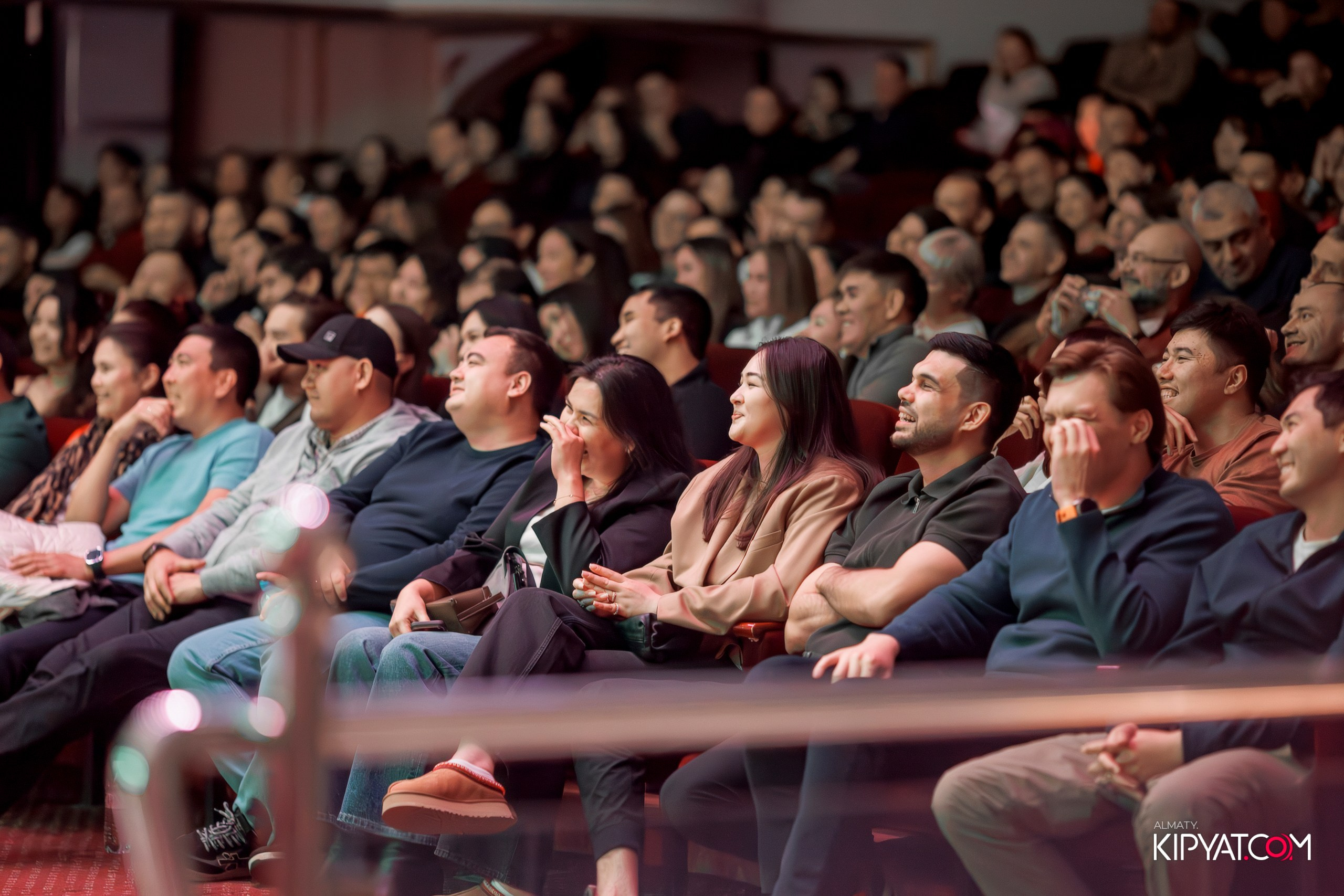 STAND UP КОНЦЕРТ АЛЕКСАНДА МЕРКУЛЬ. КИПЯТКОМ АЛМАТЫ! Фотосъемка мероприятий в Алматы