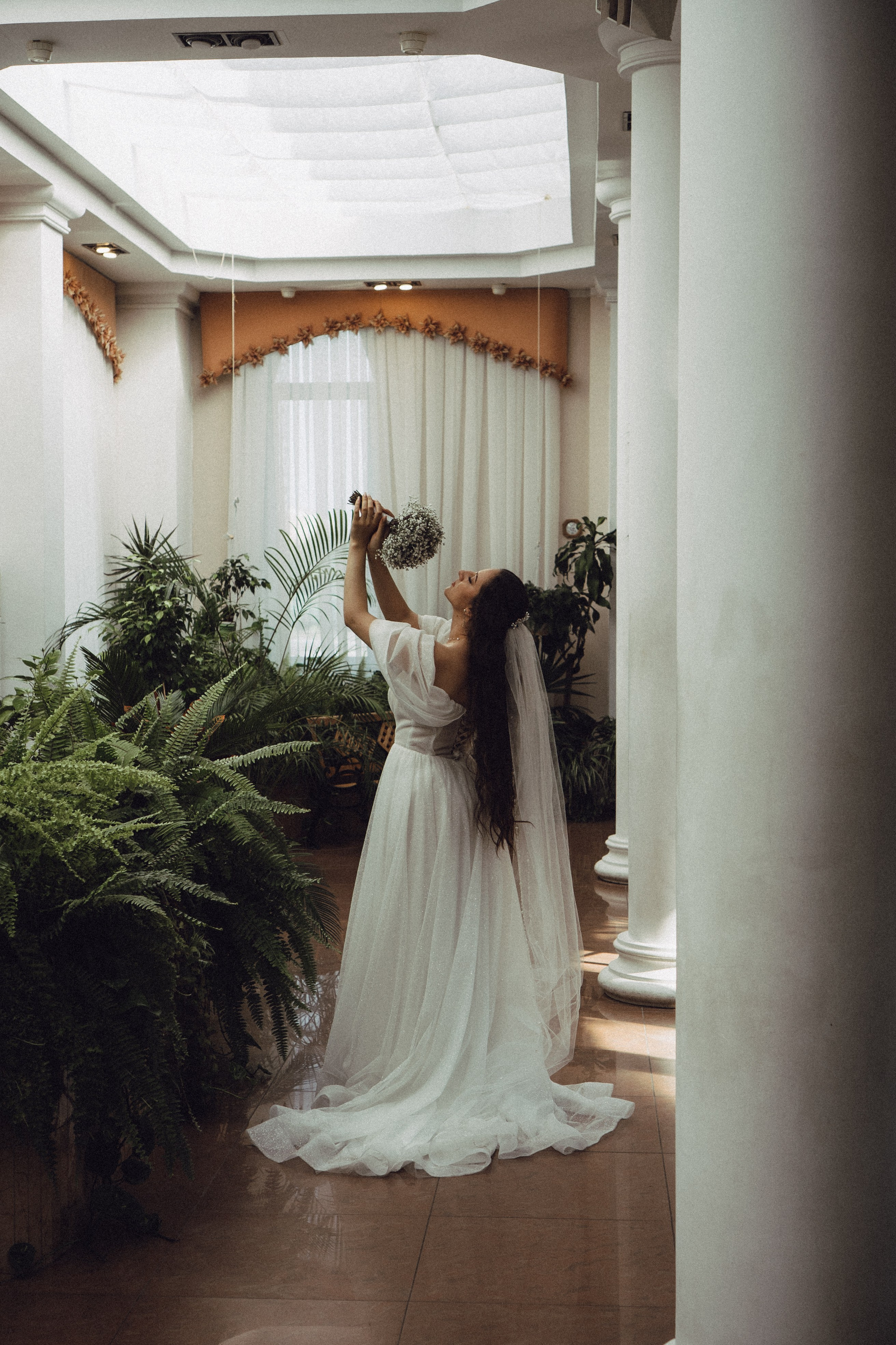 СВАДЕБНАЯ СЬЕМК В ПАРКЕ 300-ЛЕТИЯ. Профессиональный фотограф, Санкт-Петербург — Виктория Богомолова